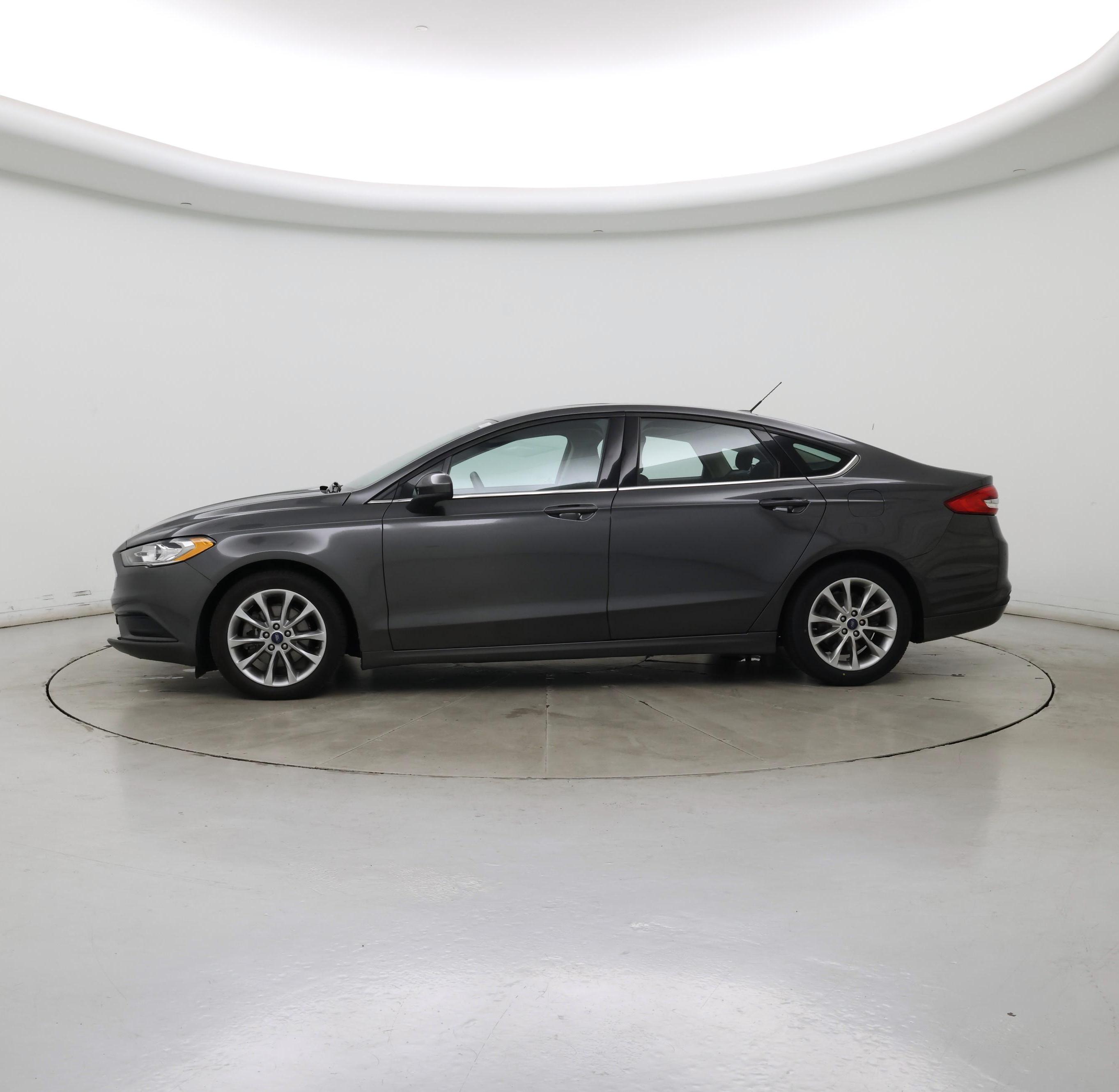 Thumbnail: 2017 Ford Fusion - 3