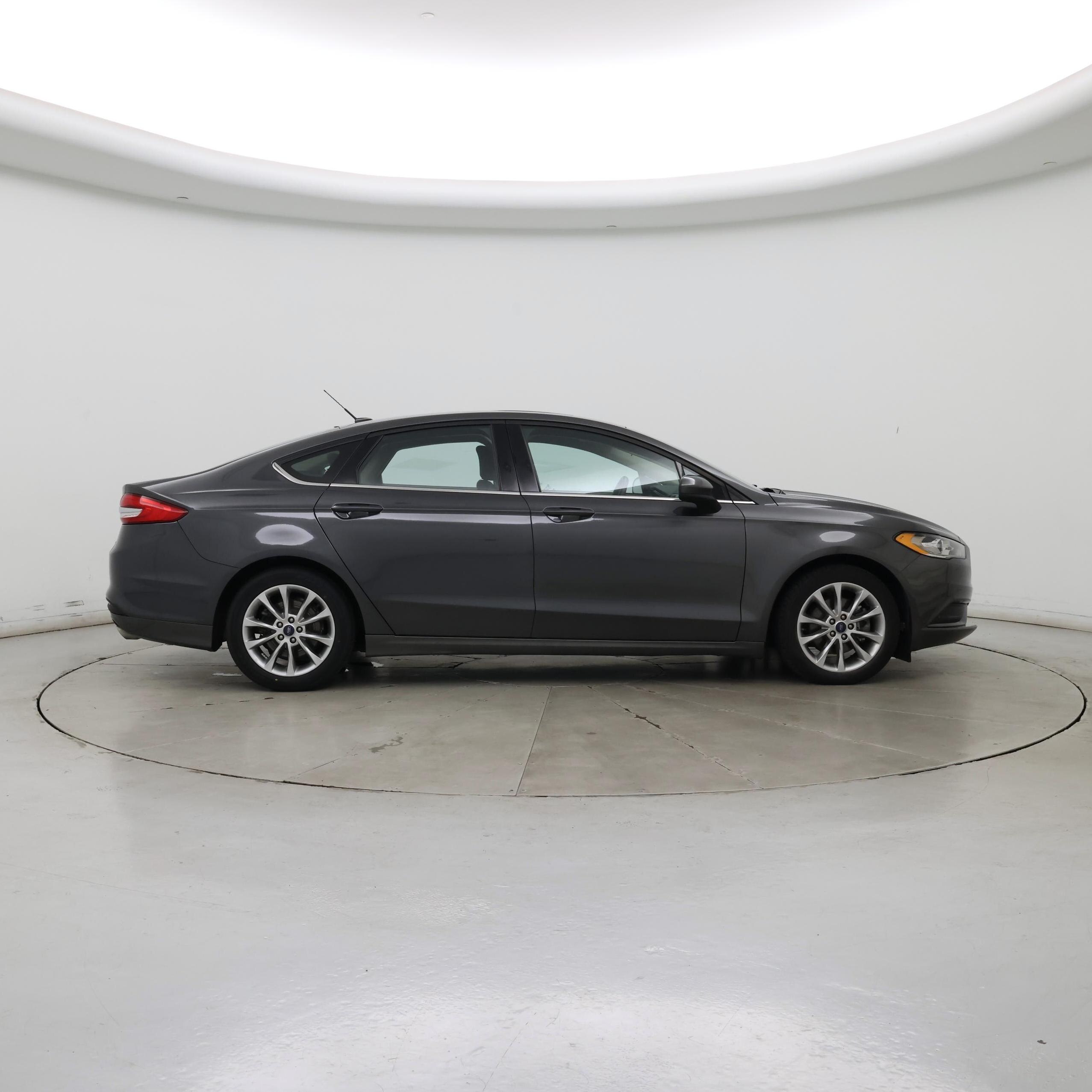 Thumbnail: 2017 Ford Fusion - 7