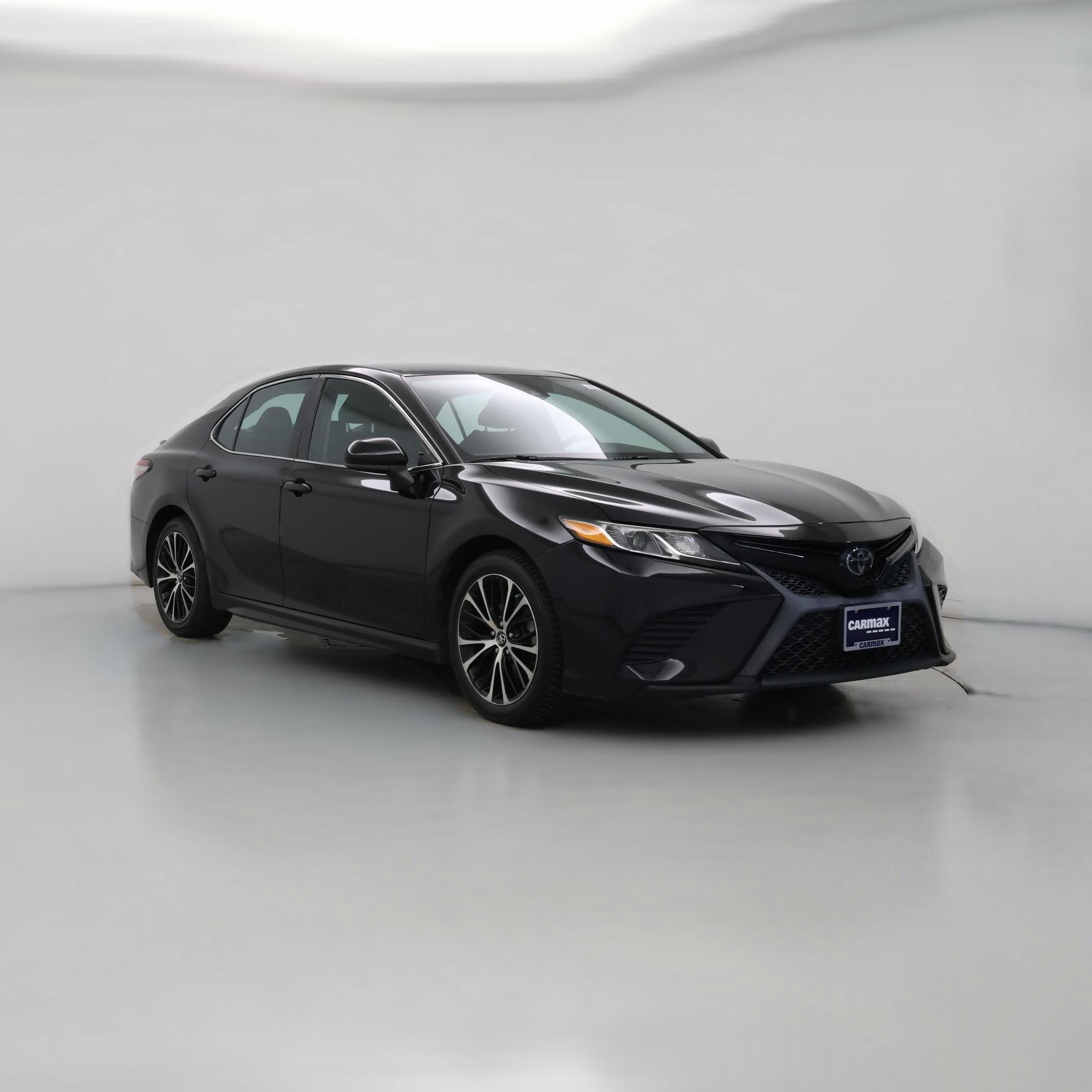 Thumbnail: 2019 Toyota Camry - 1