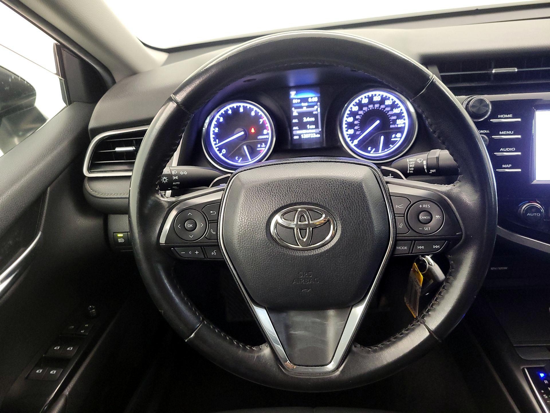 Thumbnail: 2019 Toyota Camry - 10