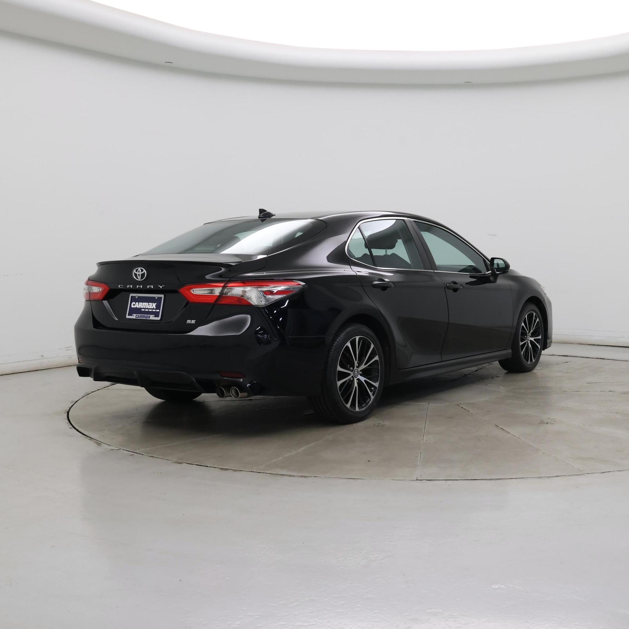 Thumbnail: 2019 Toyota Camry - 8