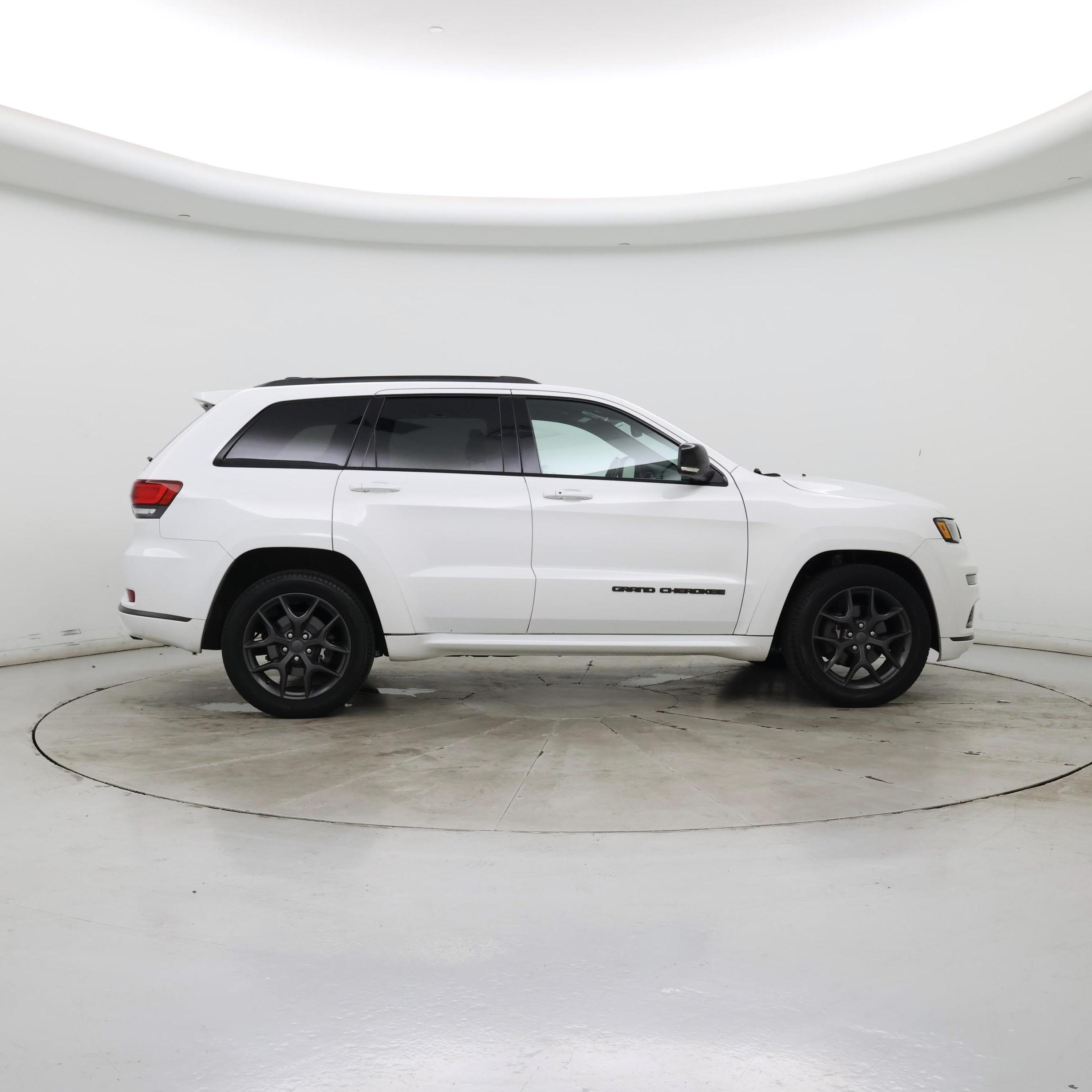 Thumbnail: 2019 Jeep Grand Cherokee - 7