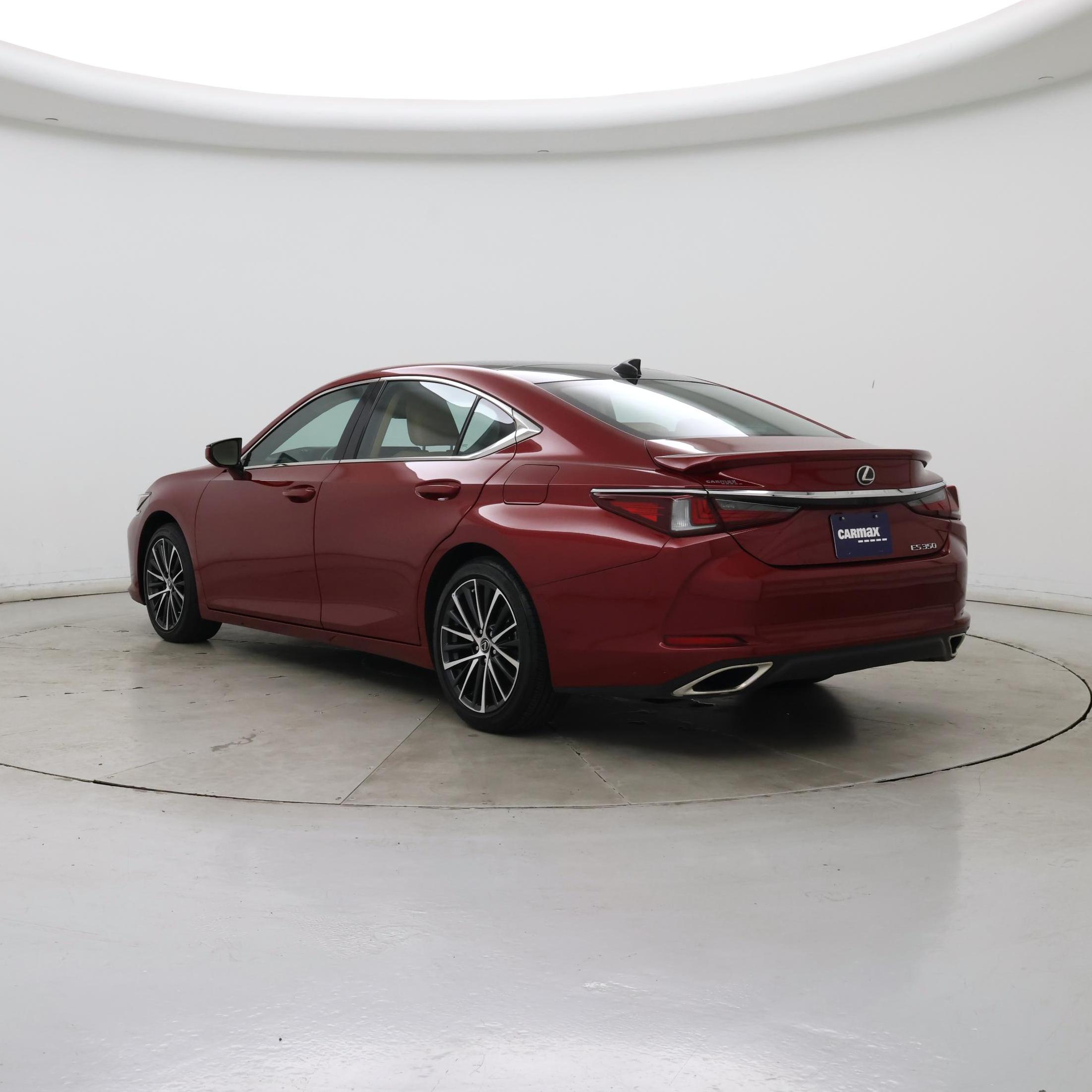 Thumbnail: 2024 Lexus ES - 2