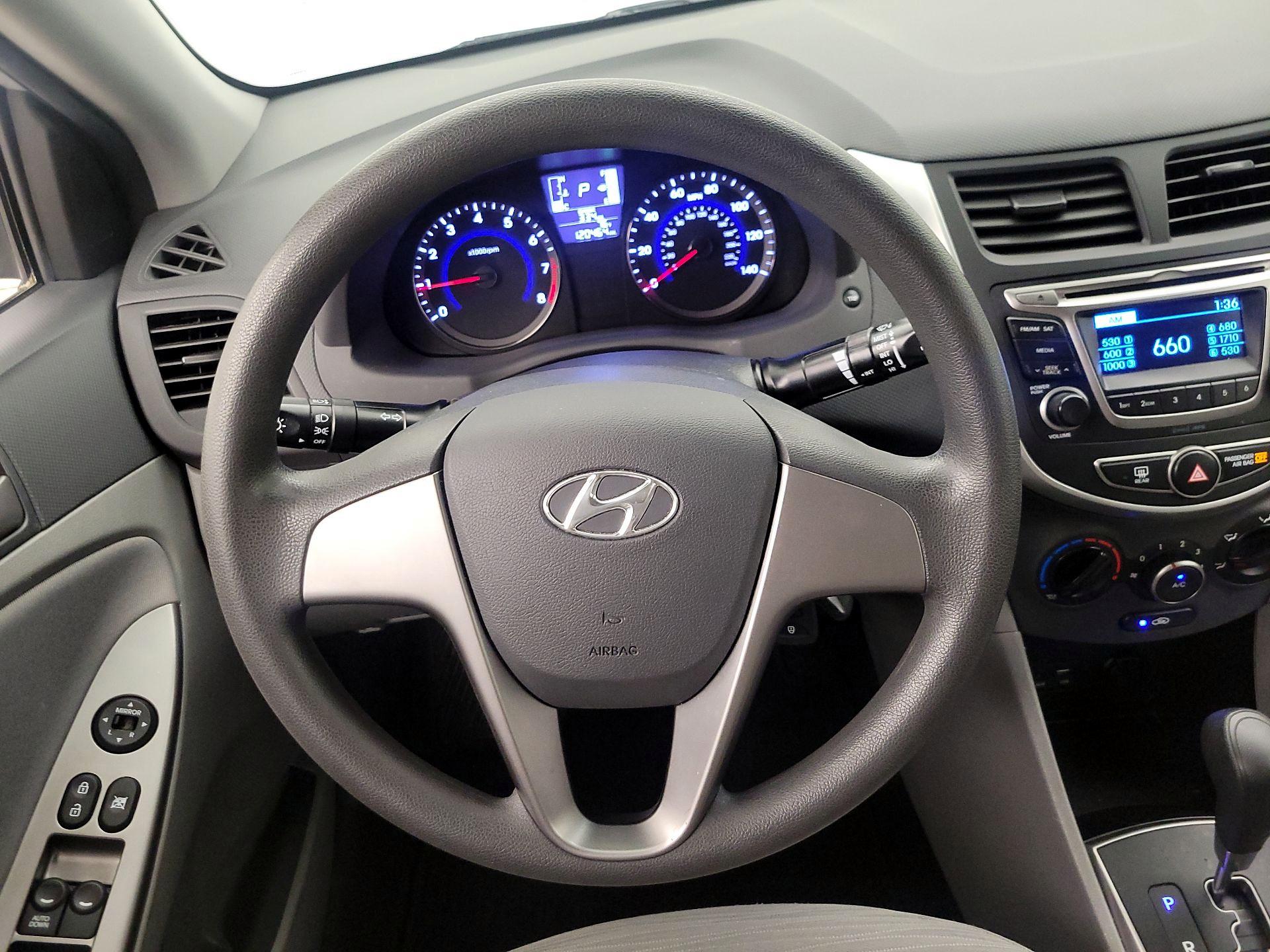 Thumbnail: 2016 Hyundai Accent - 10