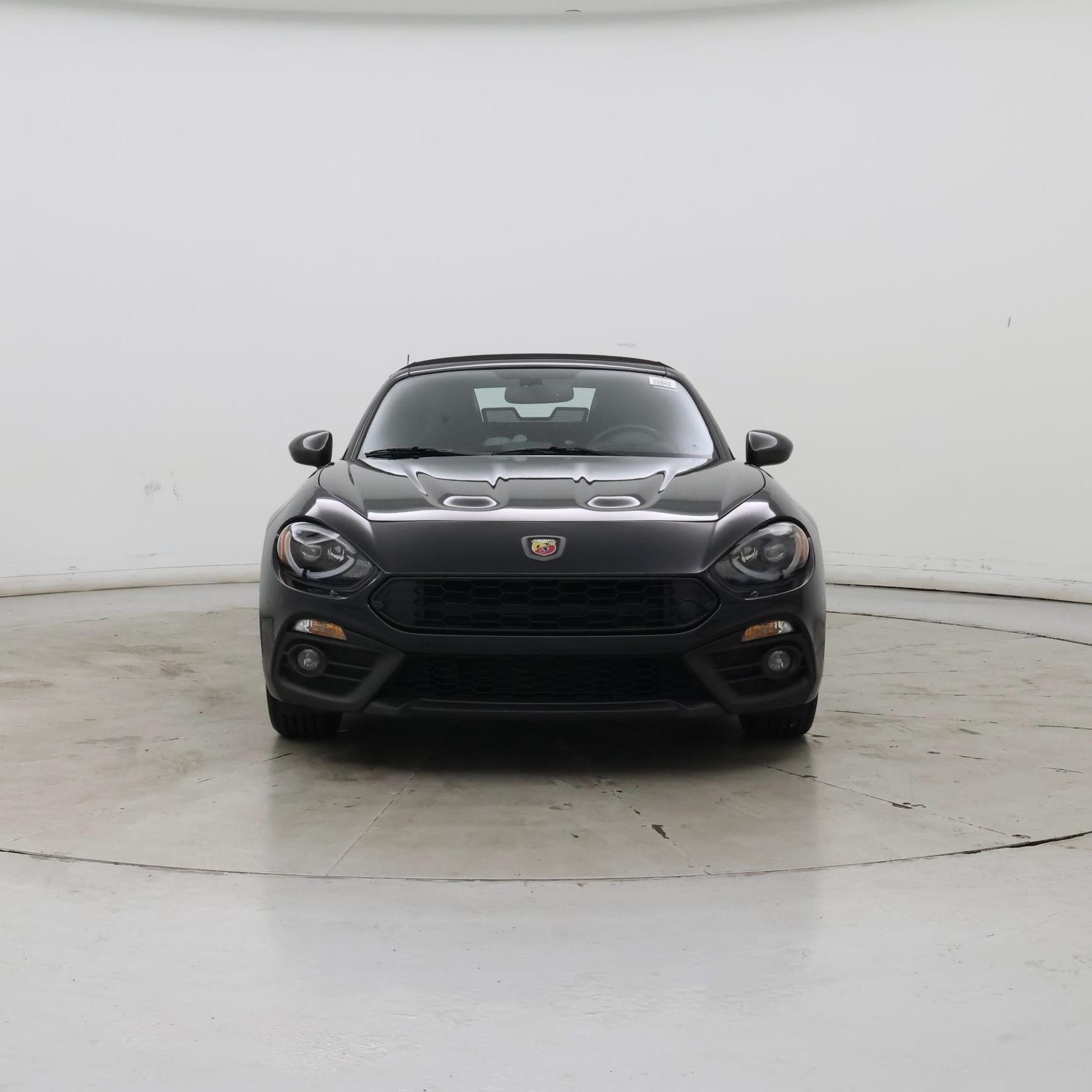 Thumbnail: 2017 Fiat 124 Spider - 5