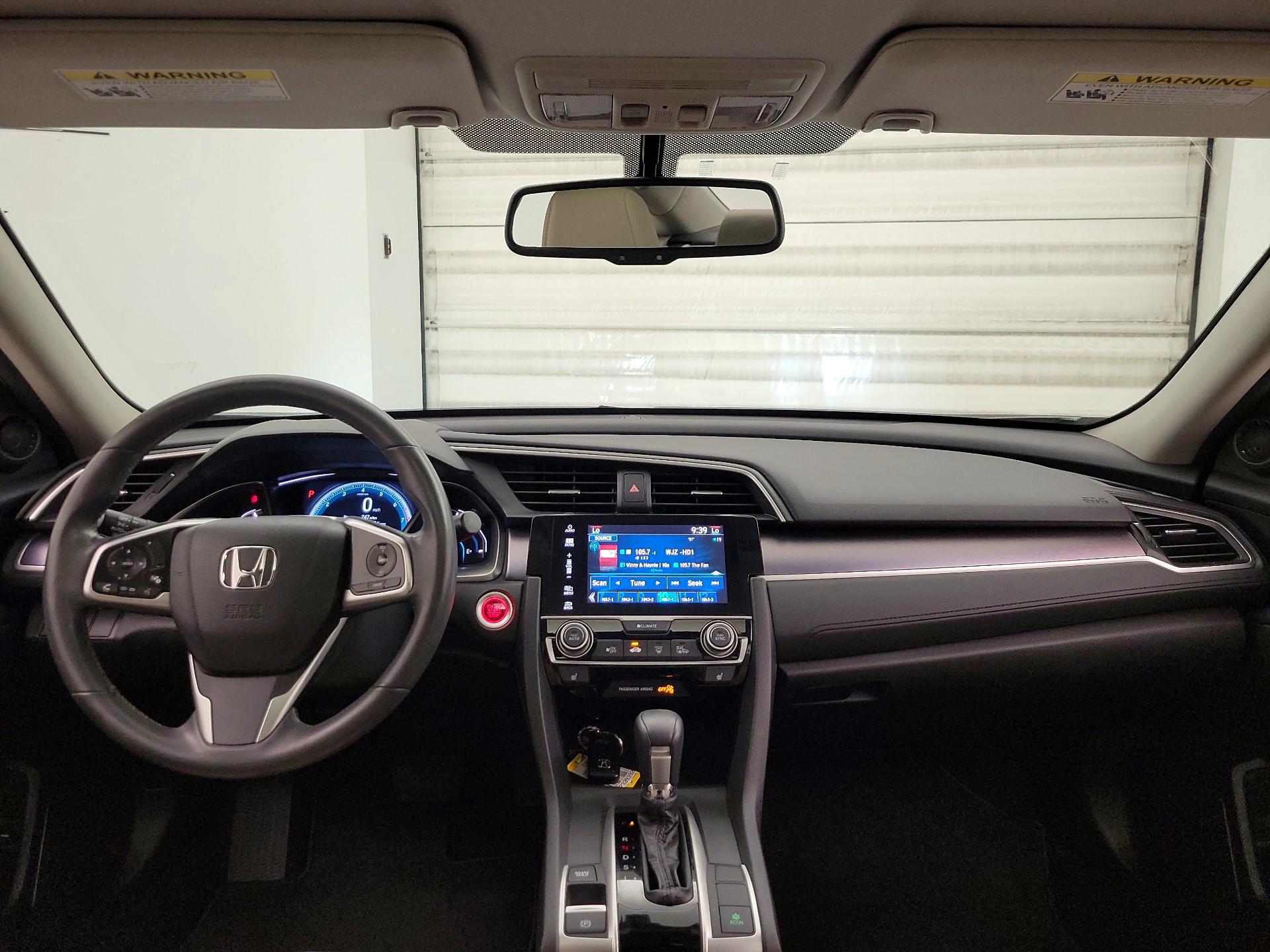 Thumbnail: 2016 Honda Civic - 9