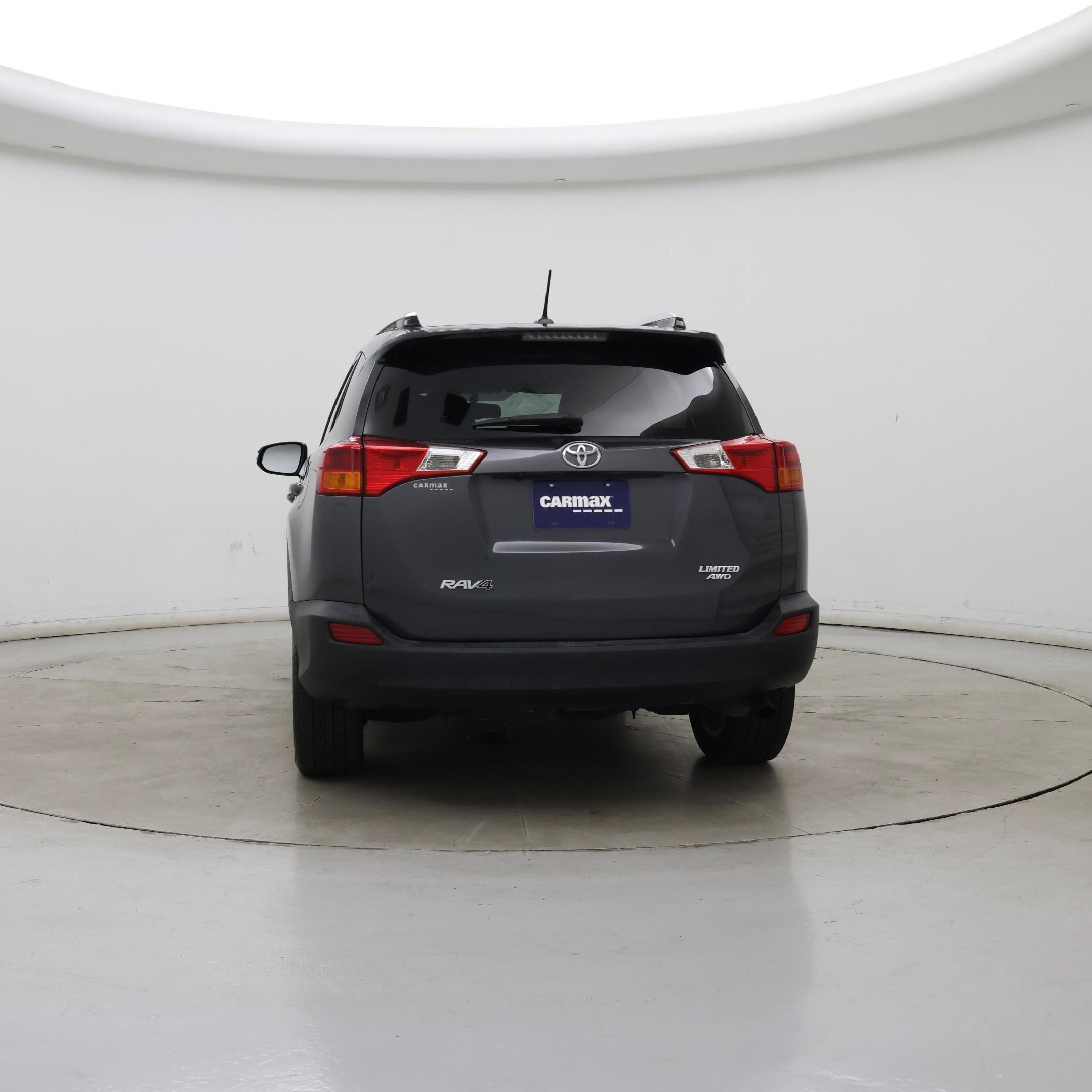 Thumbnail: 2015 Toyota RAV4 - 6