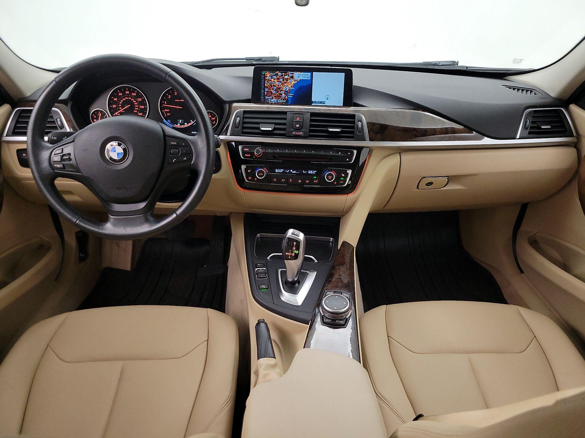 Thumbnail: 2016 BMW 3 Series - 9