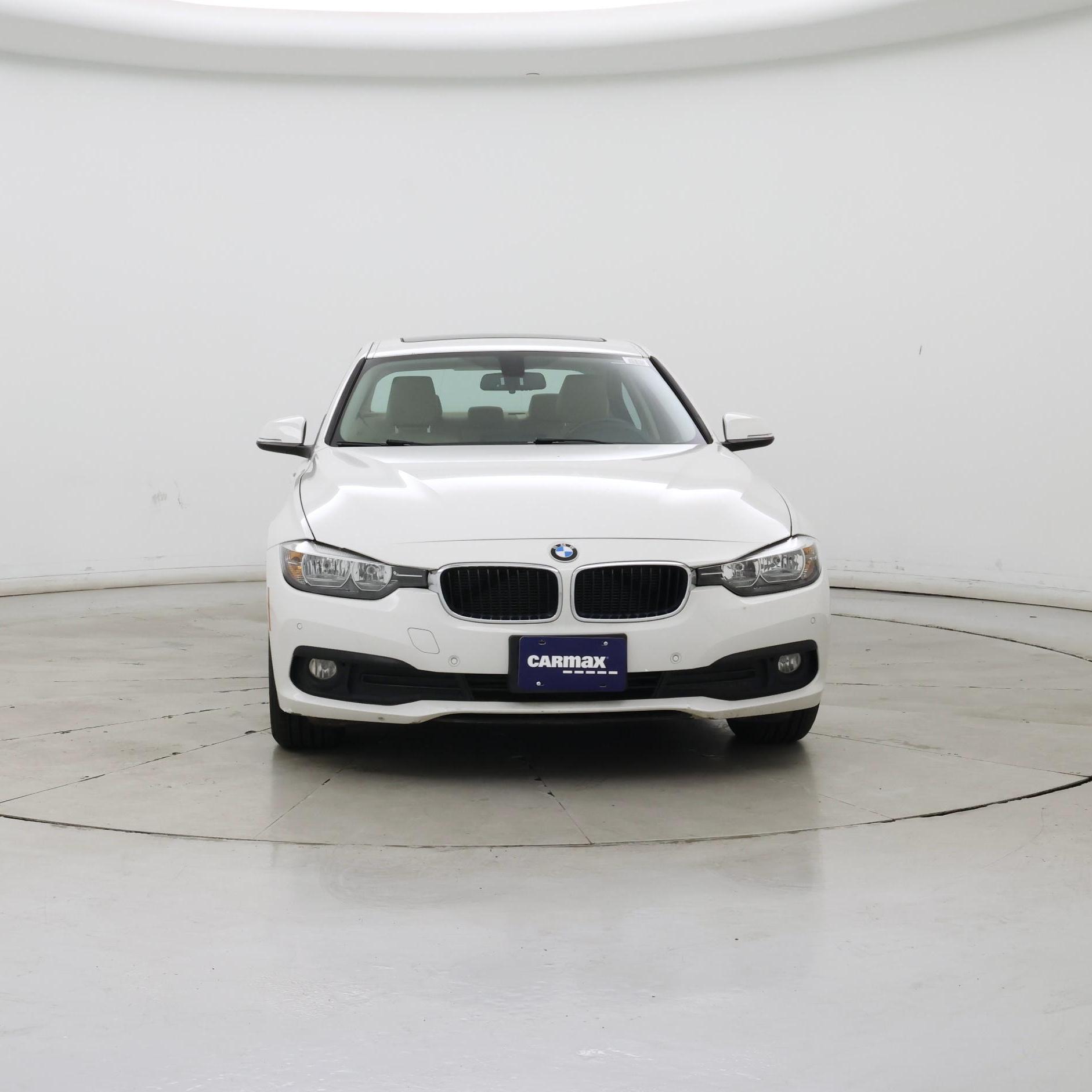 Thumbnail: 2016 BMW 3 Series - 5