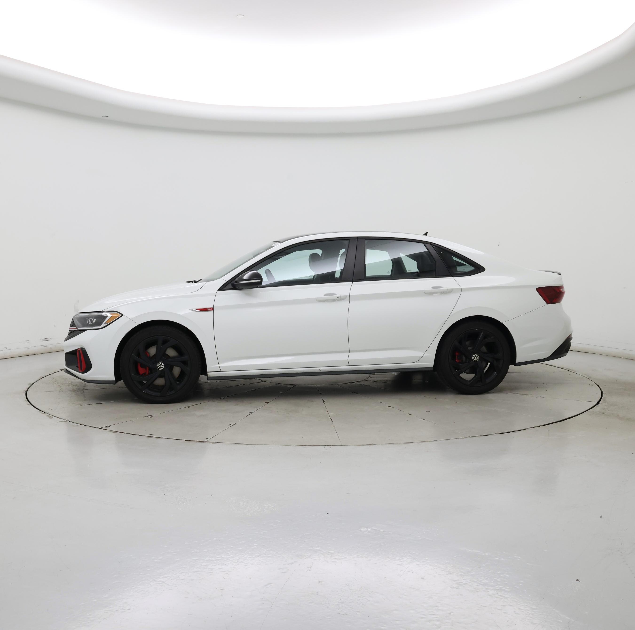 Thumbnail: 2023 Volkswagen Jetta - 3