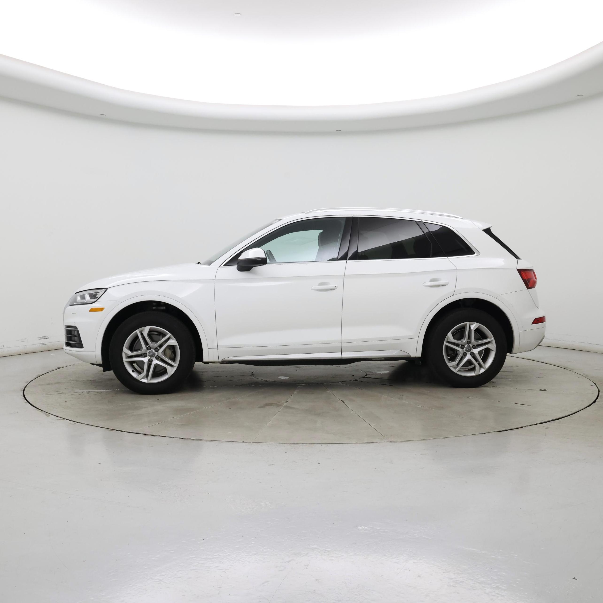 Thumbnail: 2018 Audi Q5 - 3