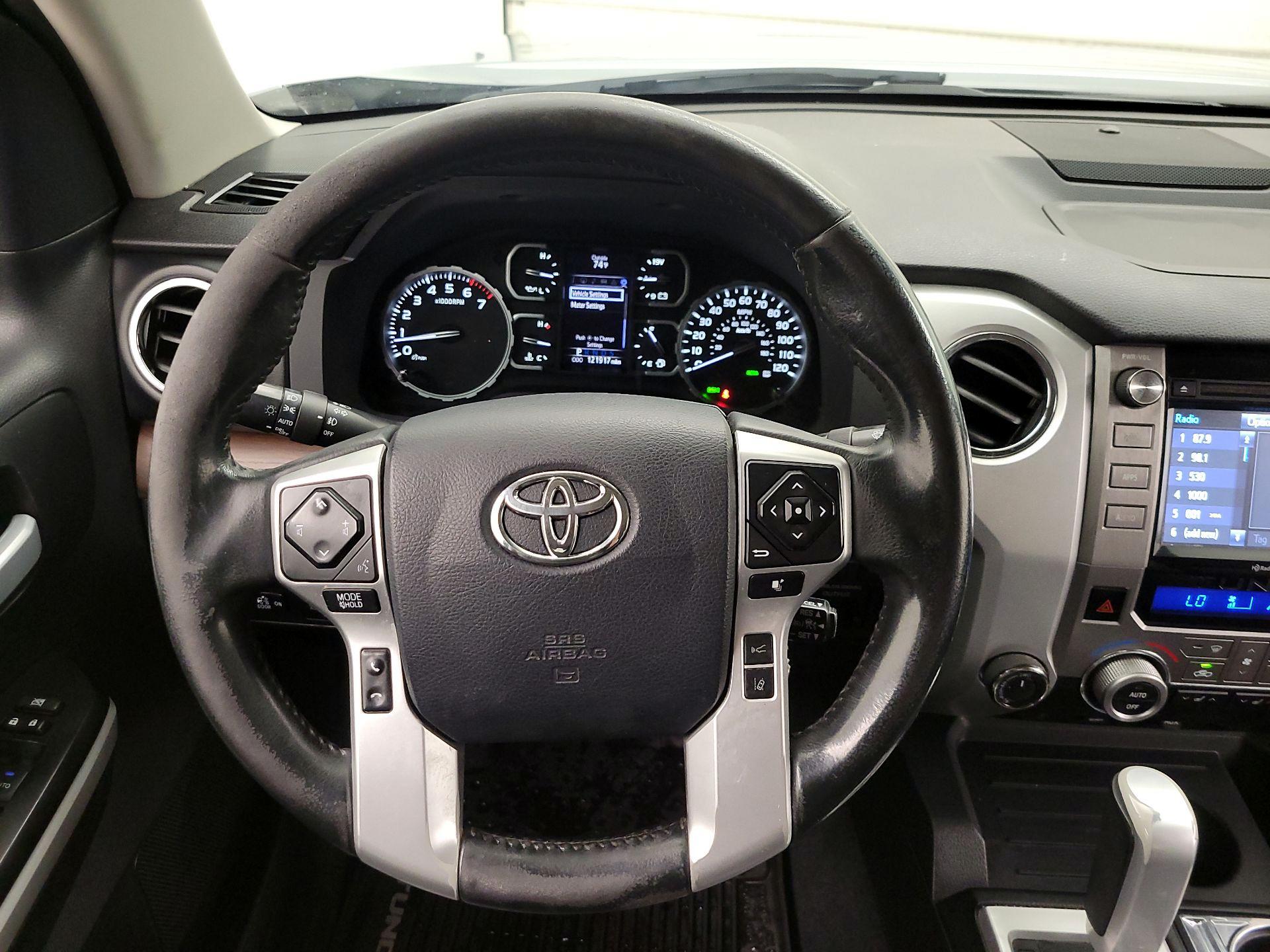 Thumbnail: 2018 Toyota Tundra - 10