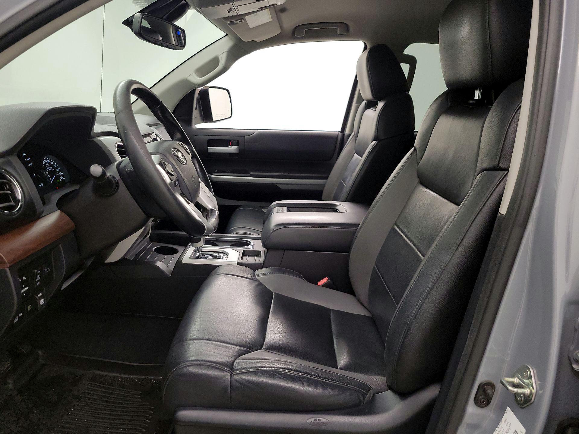Thumbnail: 2018 Toyota Tundra - 11