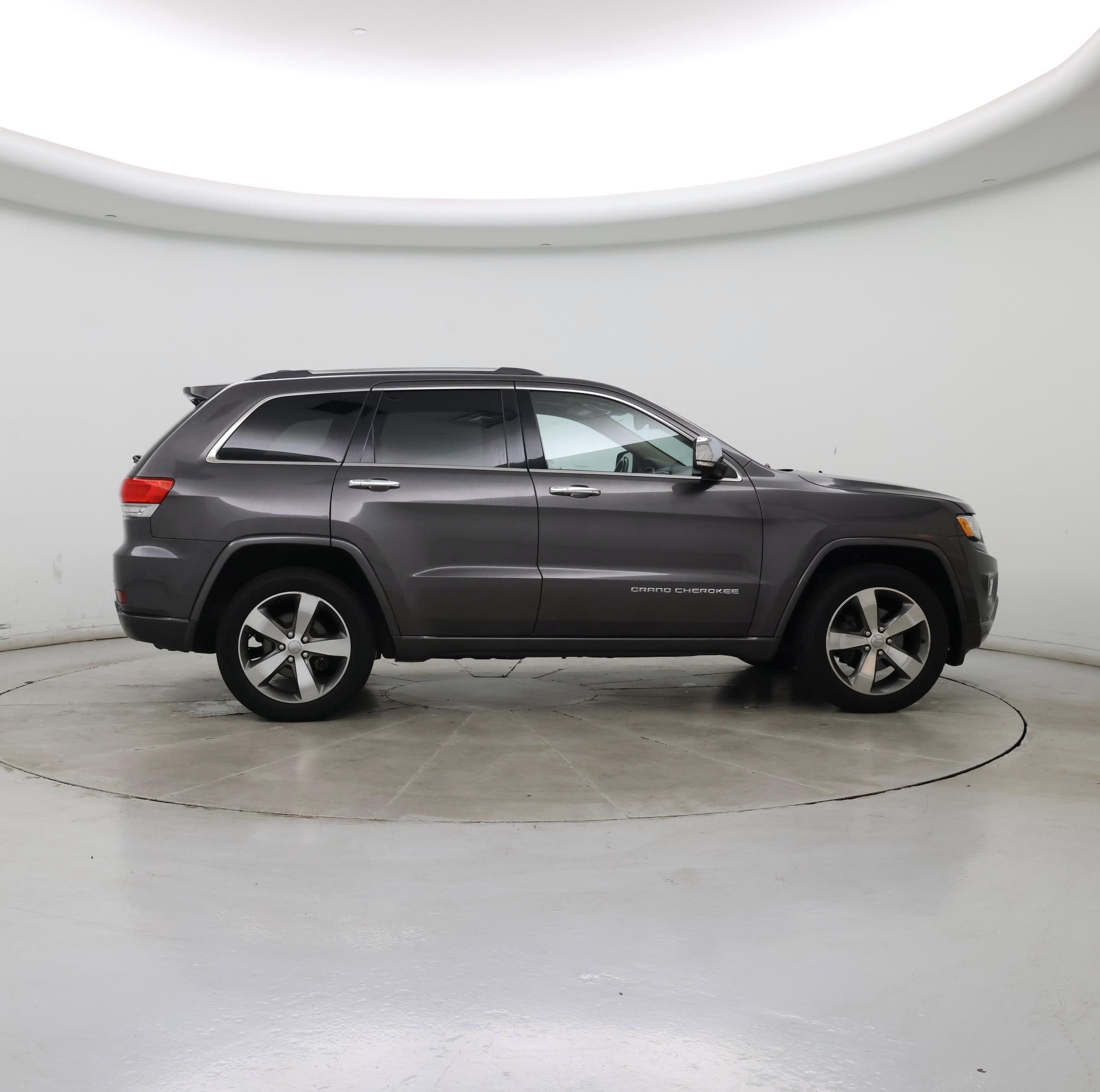 Thumbnail: 2015 Jeep Grand Cherokee - 7
