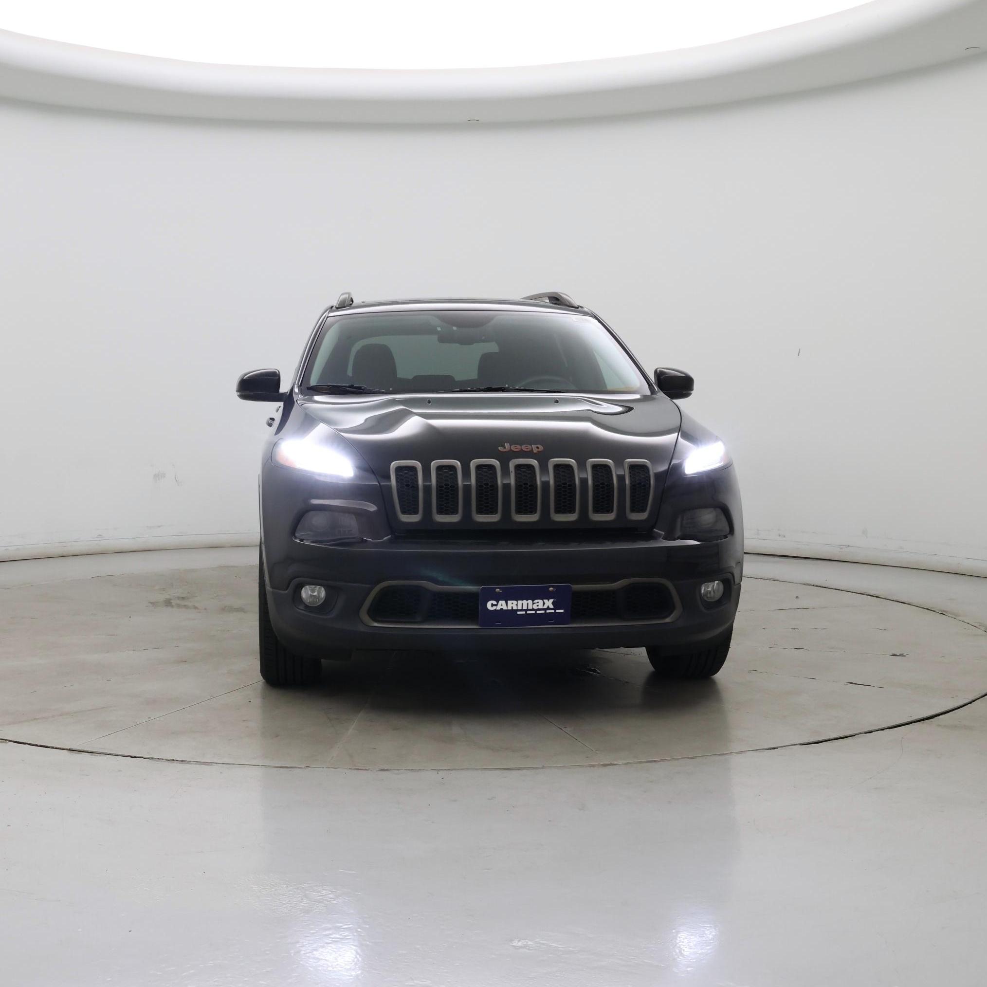 Thumbnail: 2016 Jeep Cherokee - 5