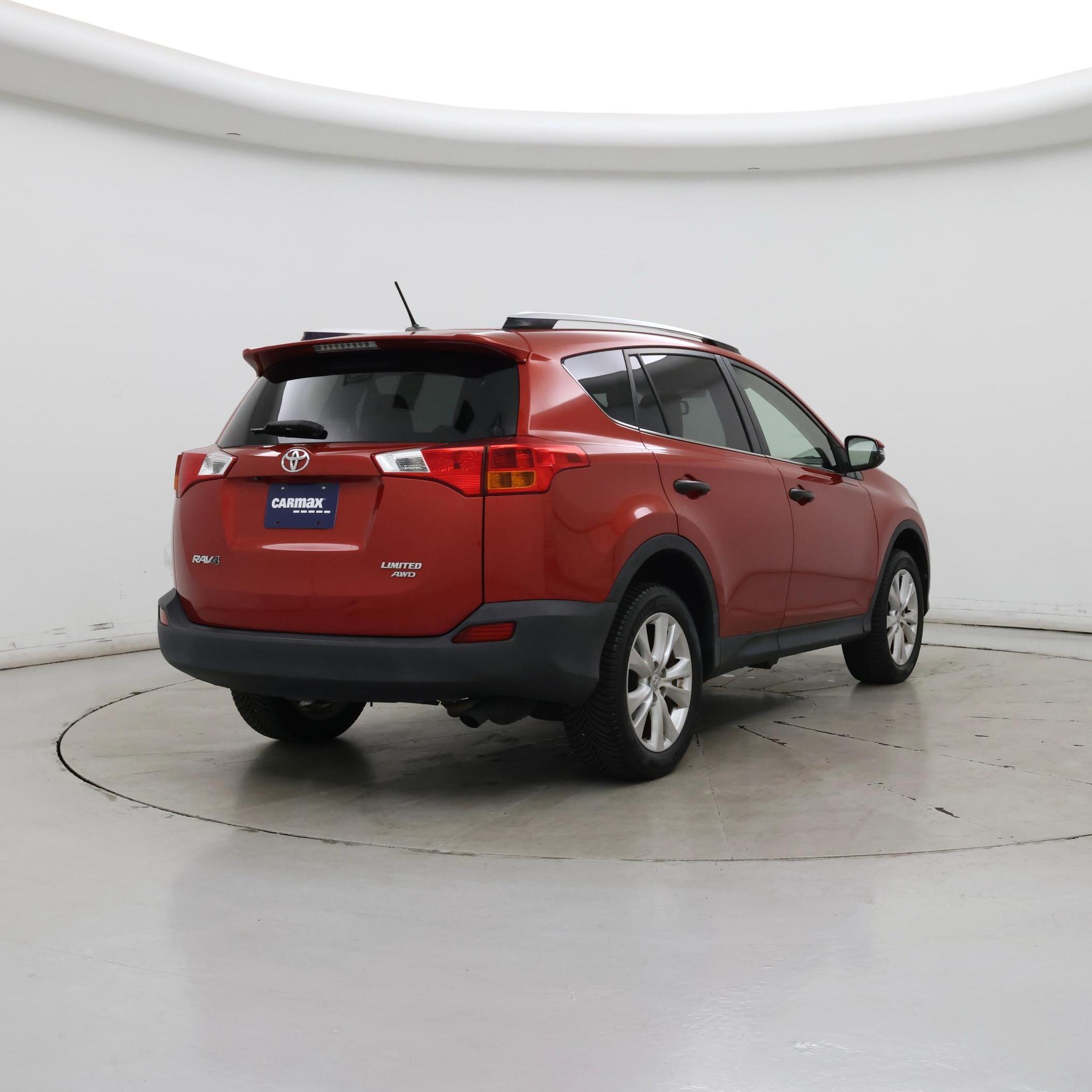 Thumbnail: 2014 Toyota RAV4 - 8