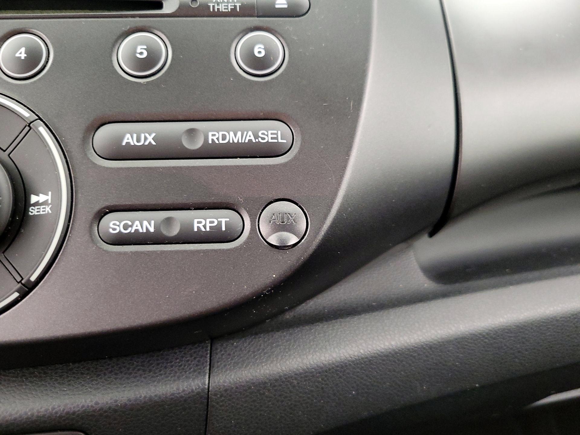 Thumbnail: 2013 Honda Fit - 17