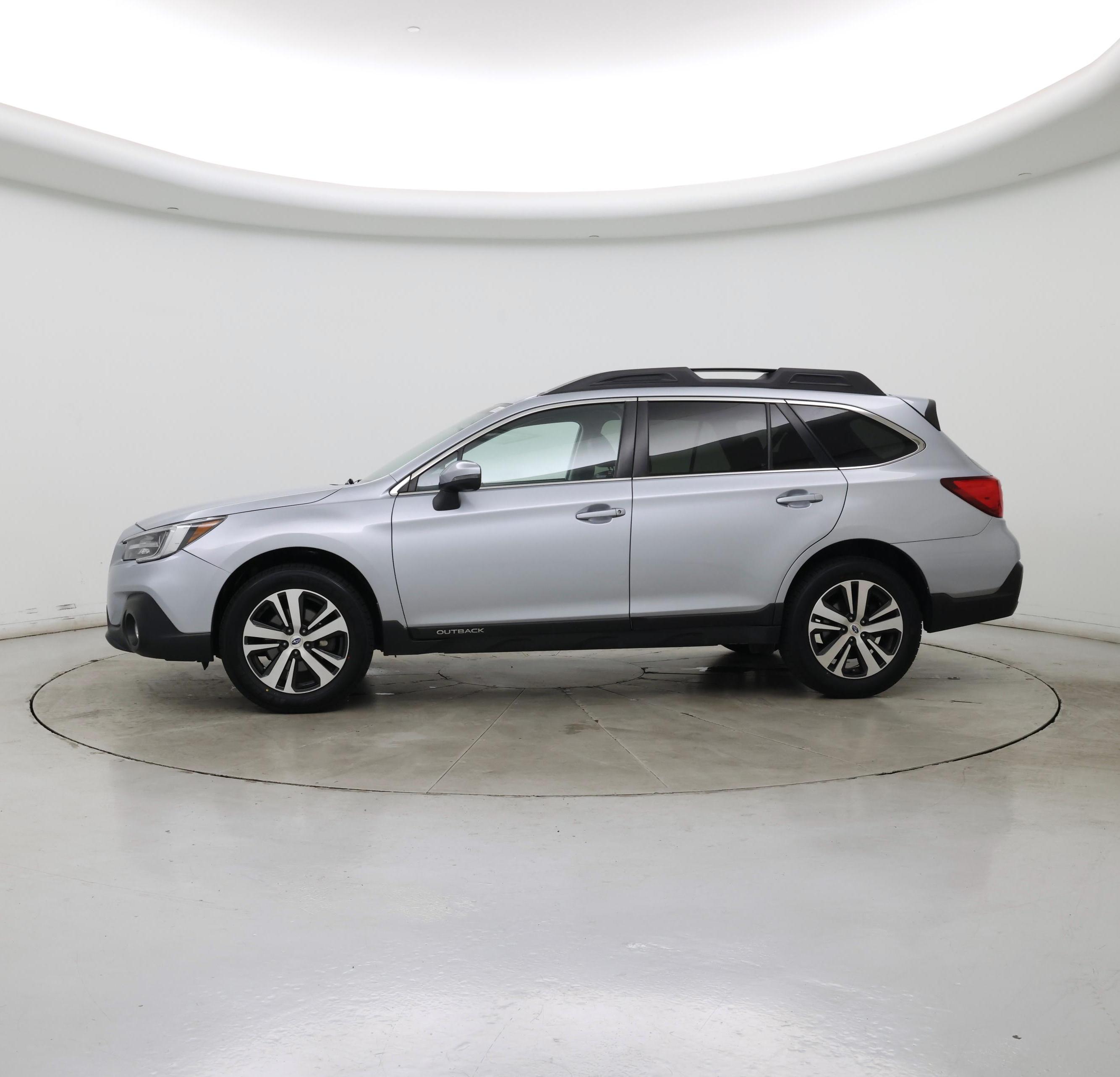 Thumbnail: 2019 Subaru Outback - 3