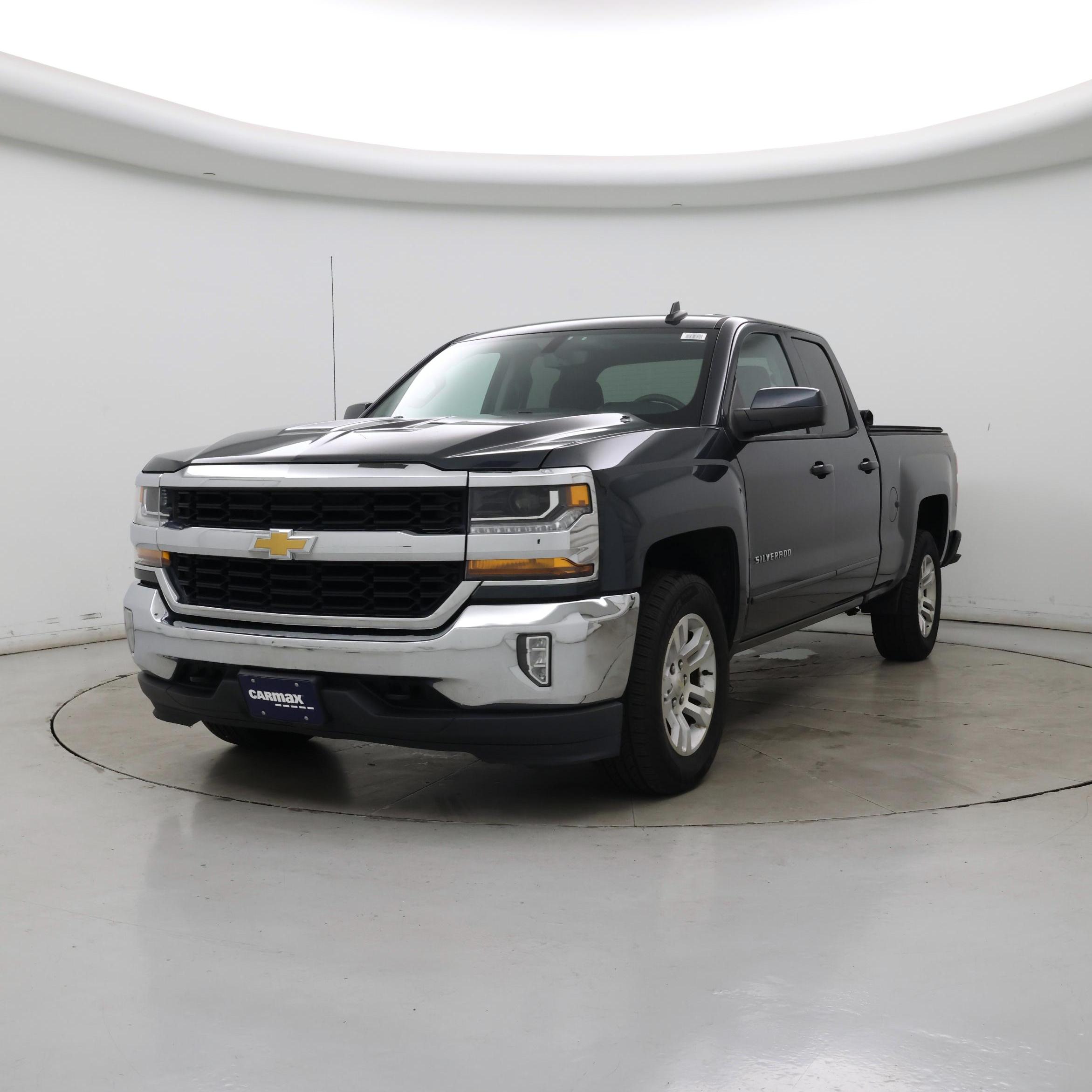 Thumbnail: 2018 Chevrolet Silverado 1500 - 4