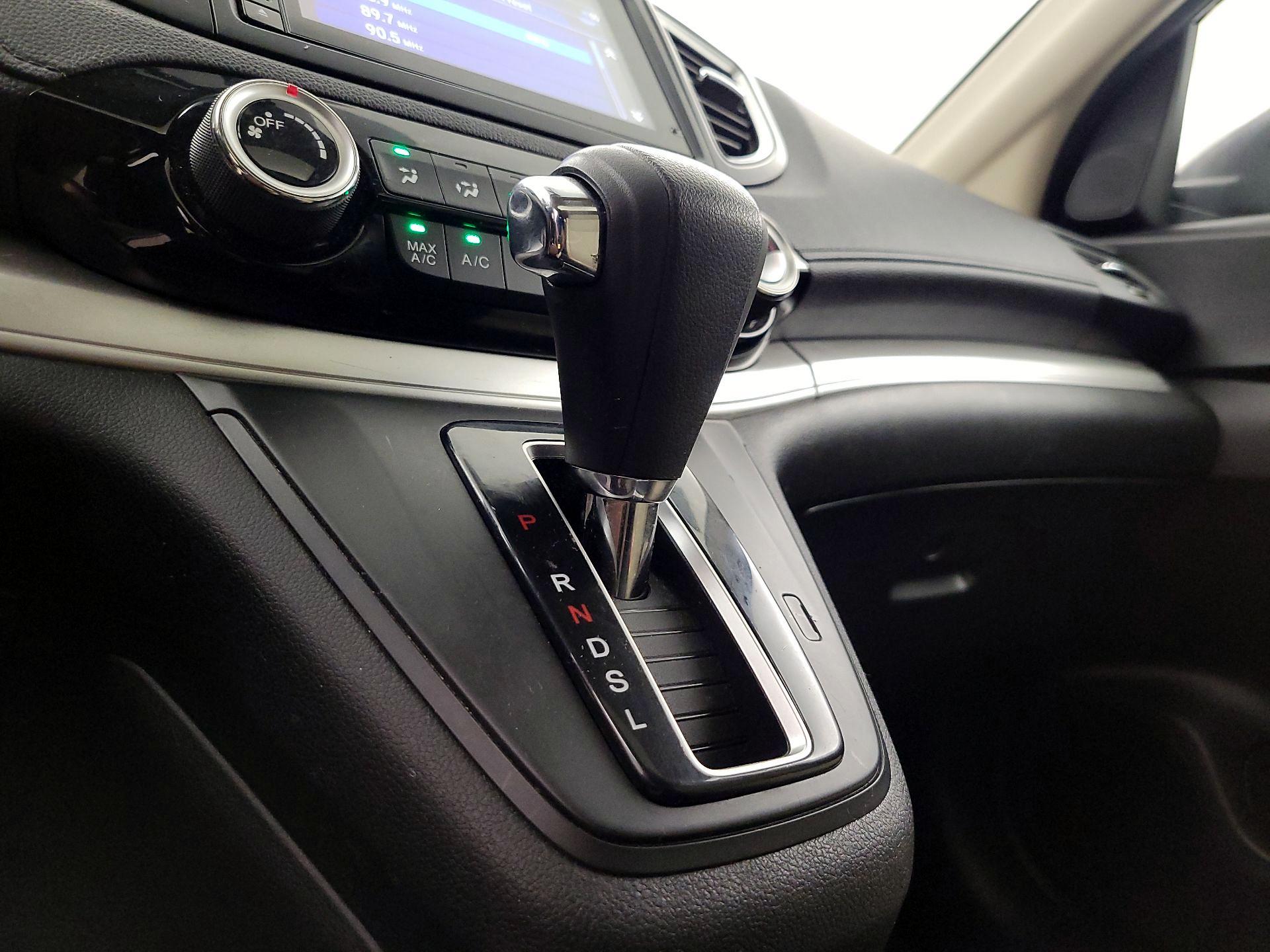 Thumbnail: 2016 Honda CR-V - 17