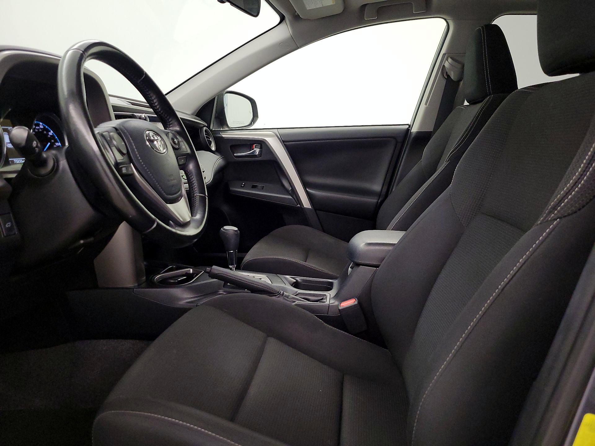 Thumbnail: 2017 Toyota RAV4 - 11