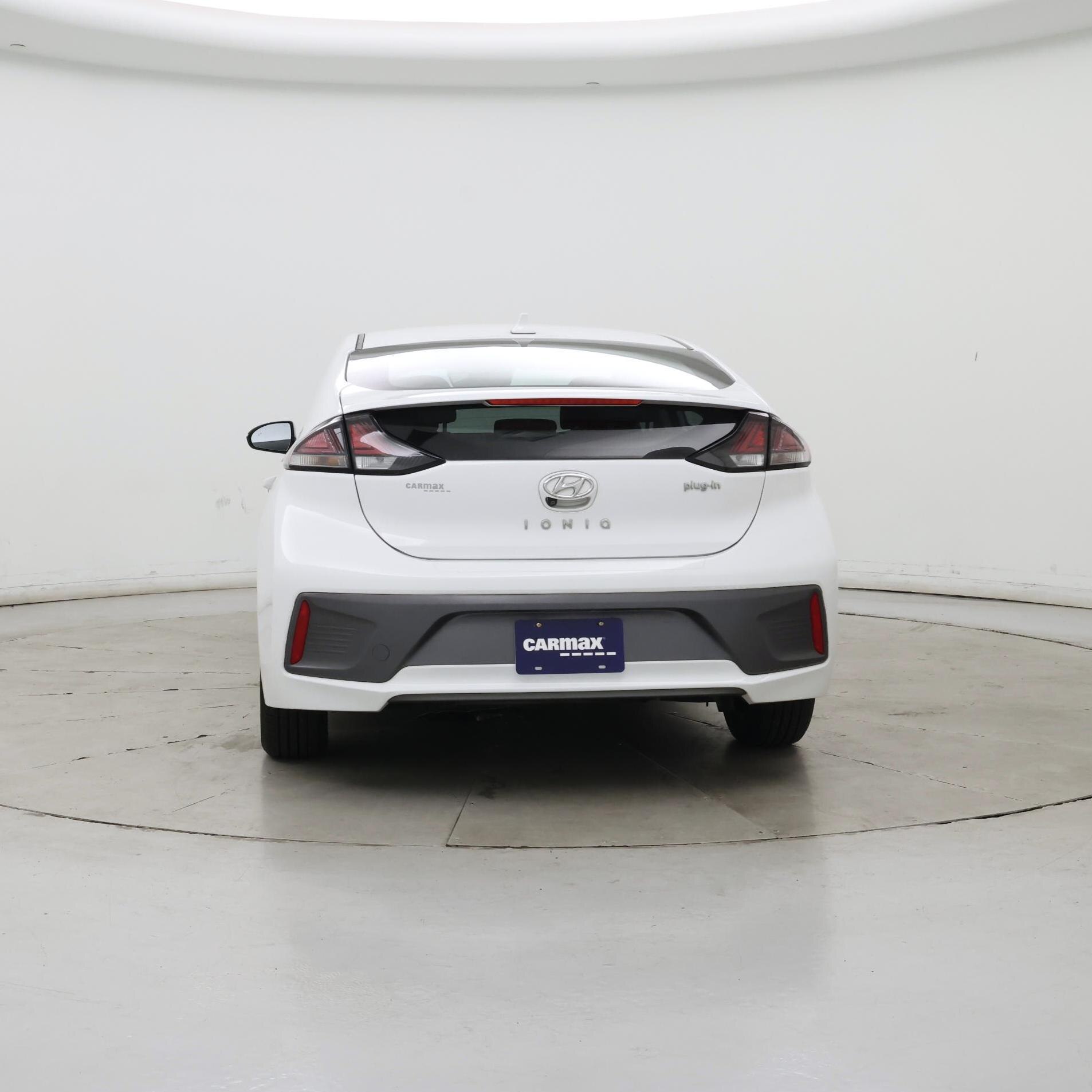 Thumbnail: 2022 Hyundai Ioniq - 6