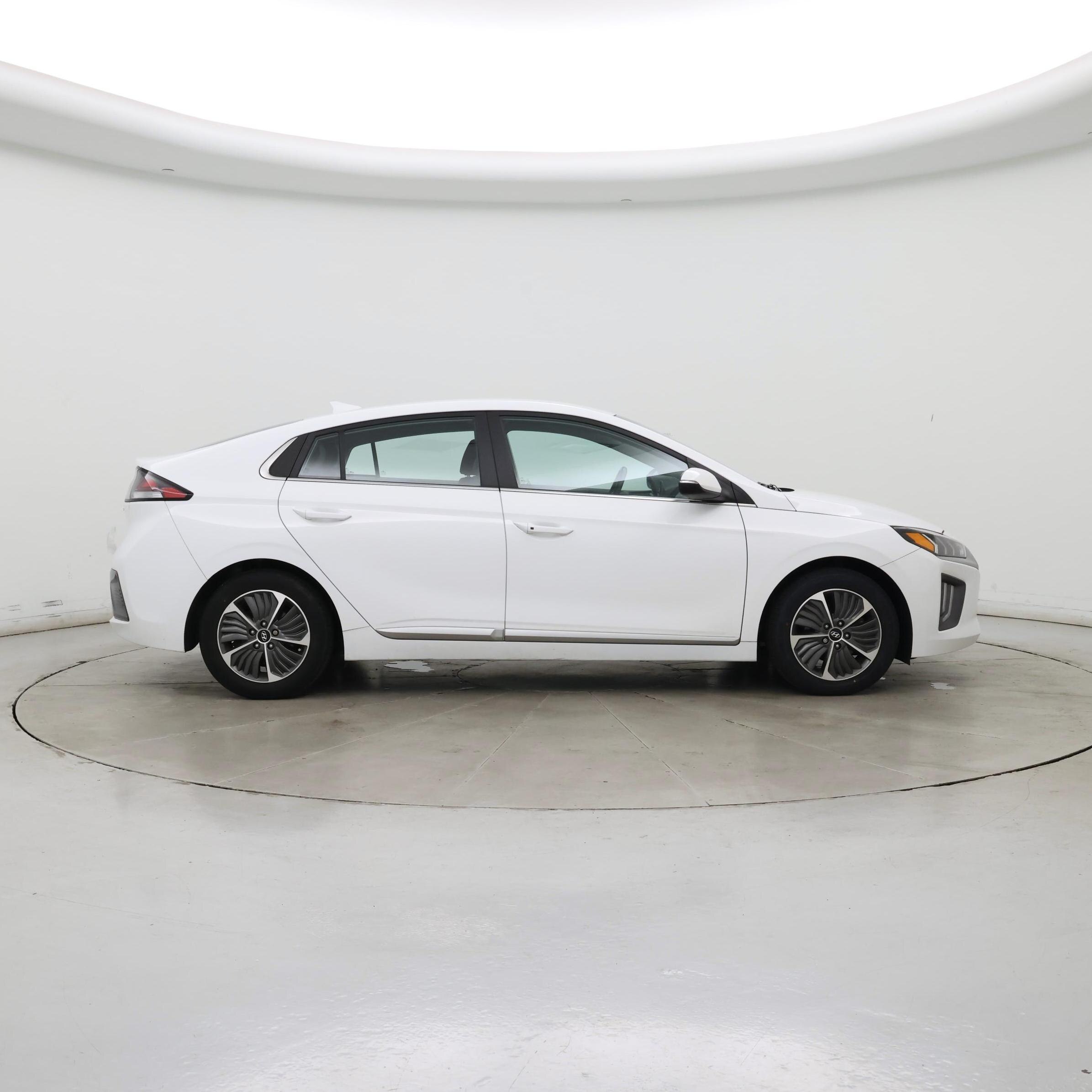 Thumbnail: 2022 Hyundai Ioniq - 7