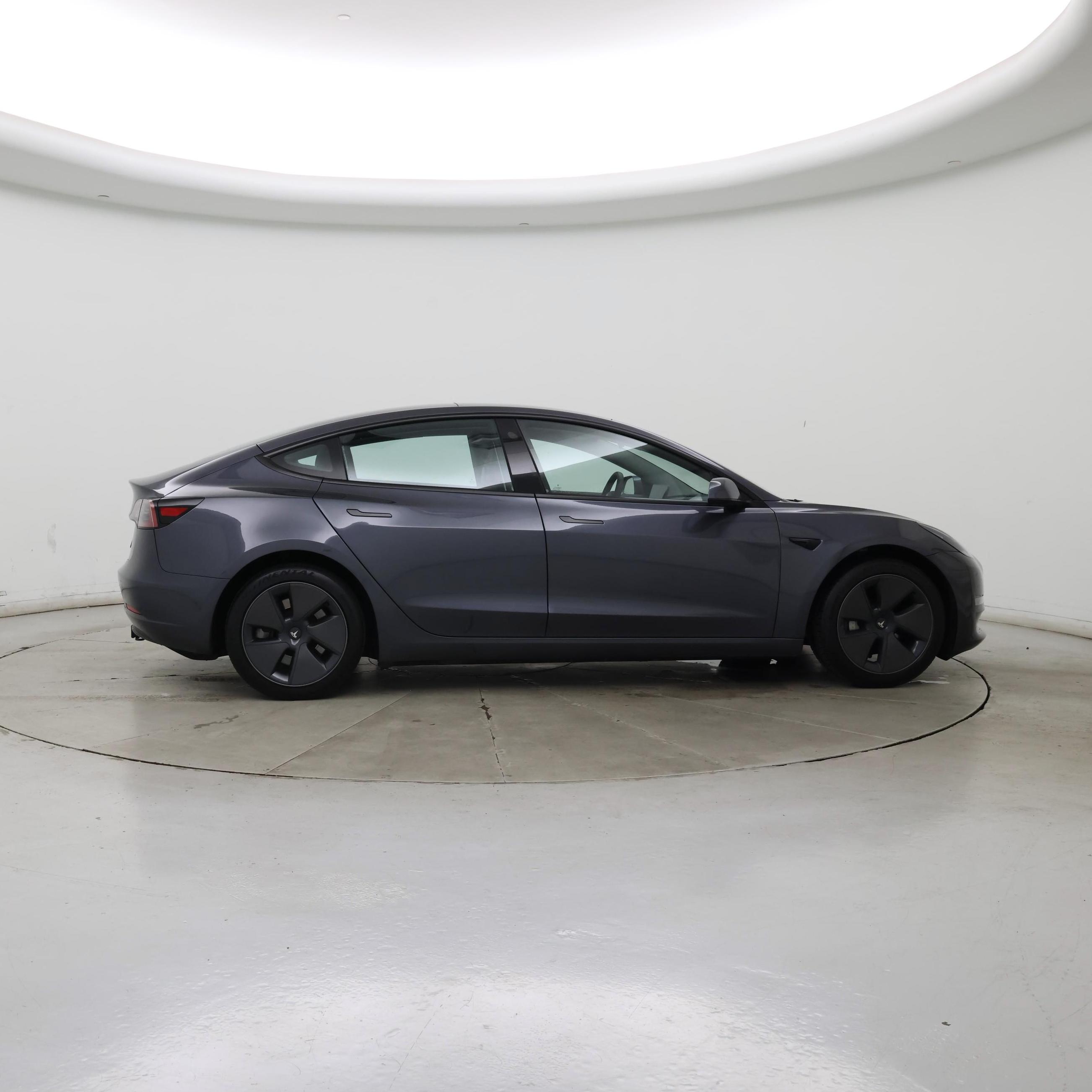 Thumbnail: 2023 Tesla Model 3 - 7
