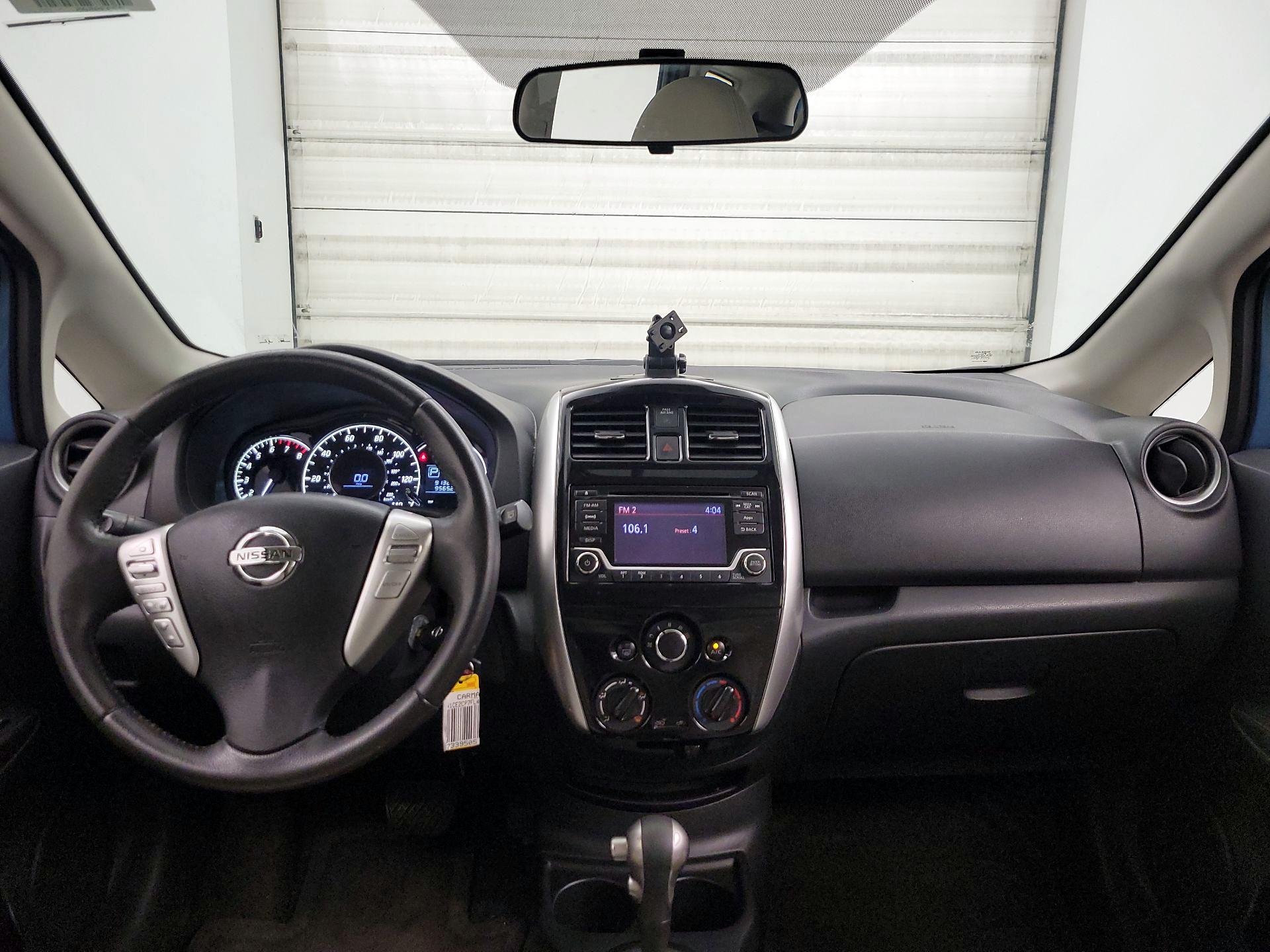 Thumbnail: 2015 Nissan Versa Note - 9