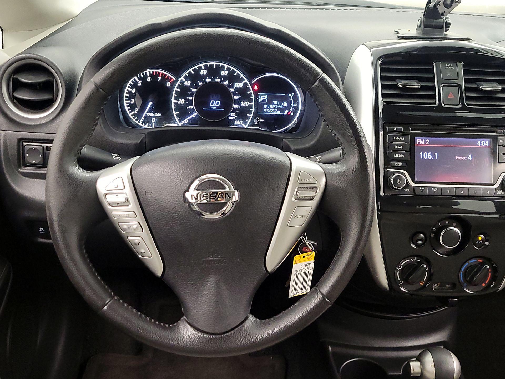 Thumbnail: 2015 Nissan Versa Note - 10