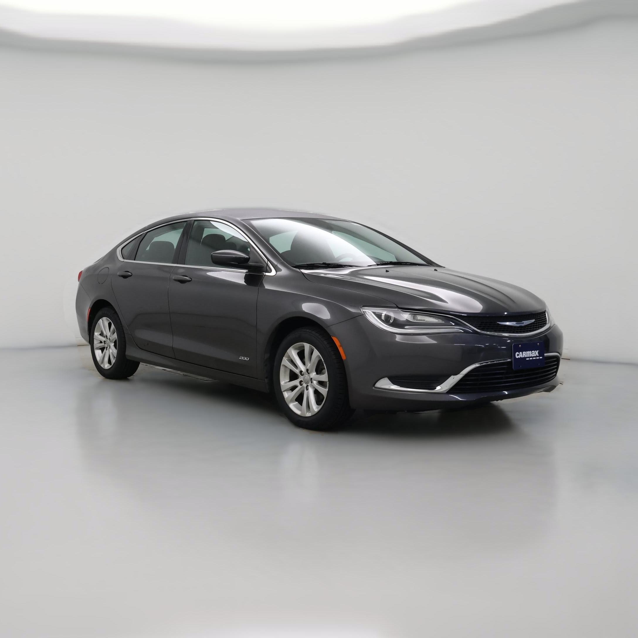 Thumbnail: 2015 Chrysler 200 - 1