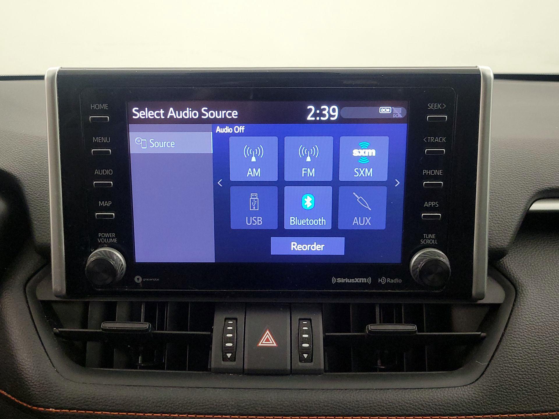 Thumbnail: 2019 Toyota RAV4 - 15