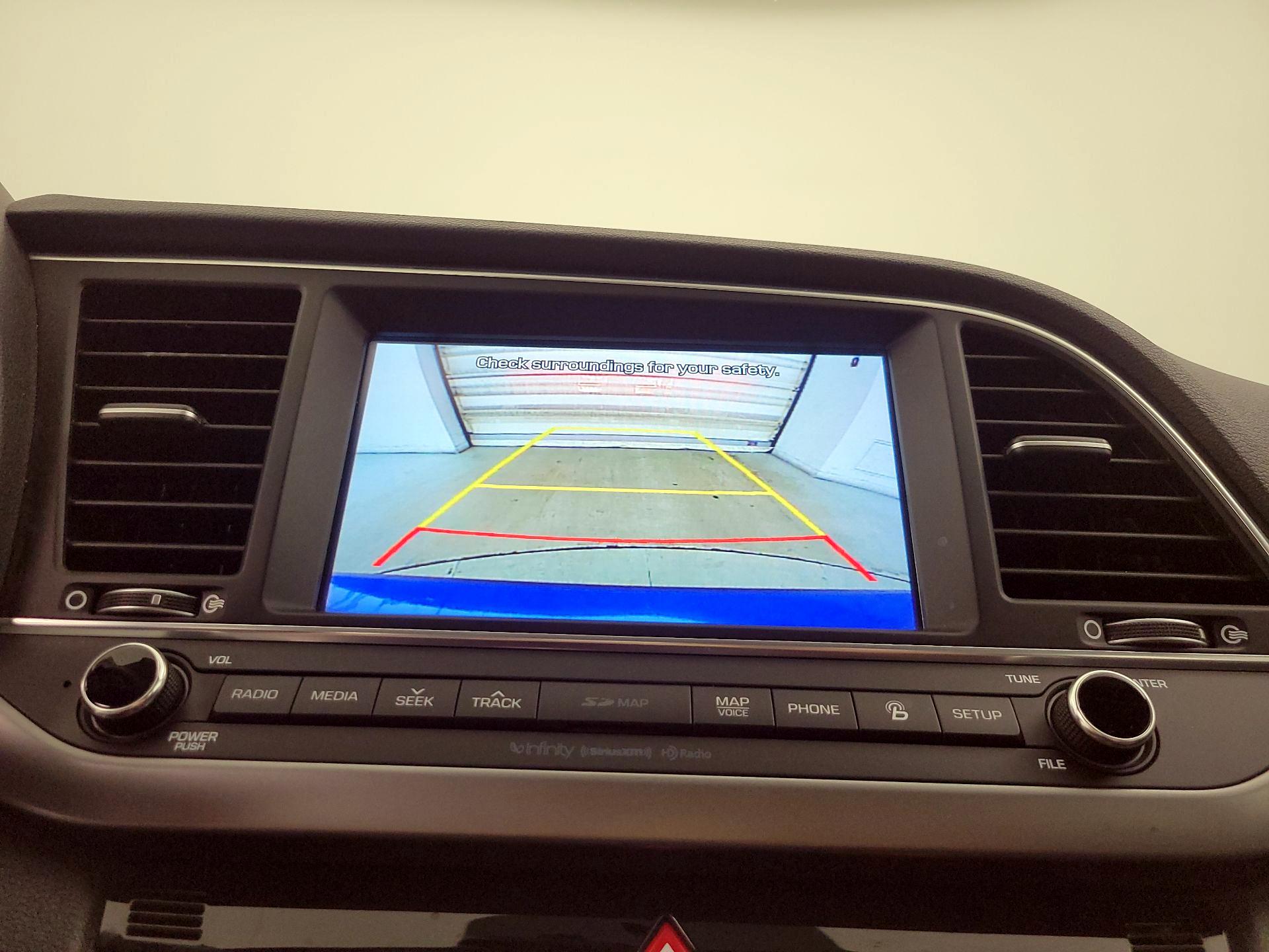 Thumbnail: 2017 Hyundai Elantra - 15