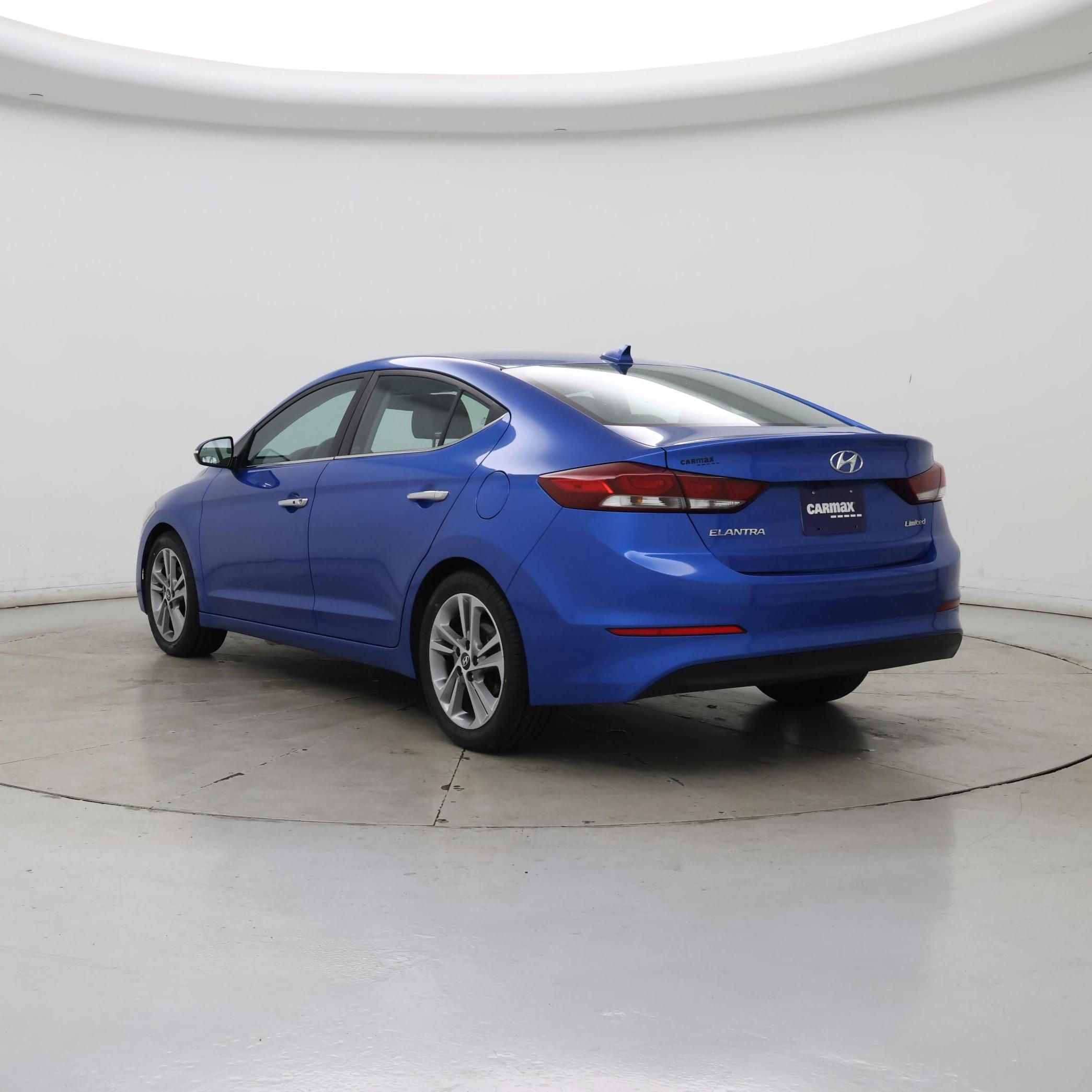 Thumbnail: 2017 Hyundai Elantra - 2