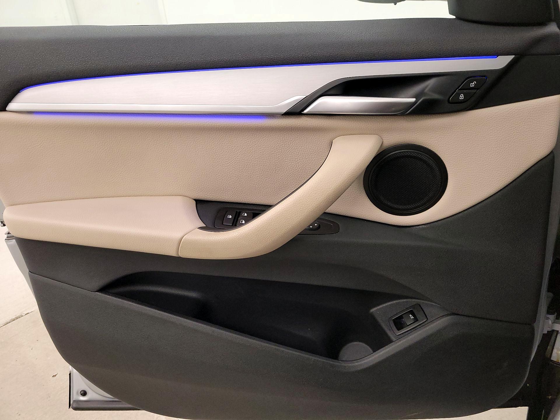 Thumbnail: 2020 BMW X1 - 12