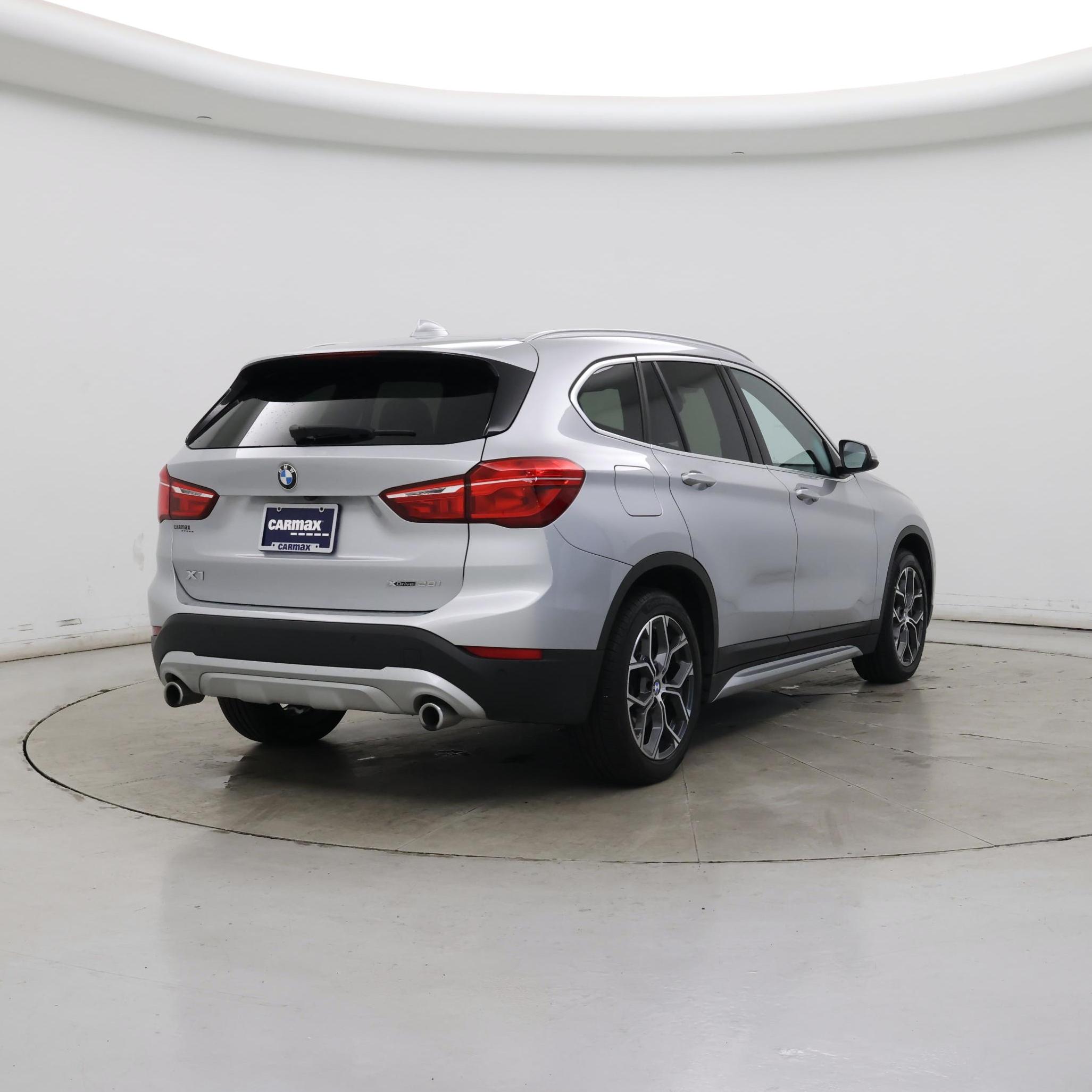 Thumbnail: 2020 BMW X1 - 8