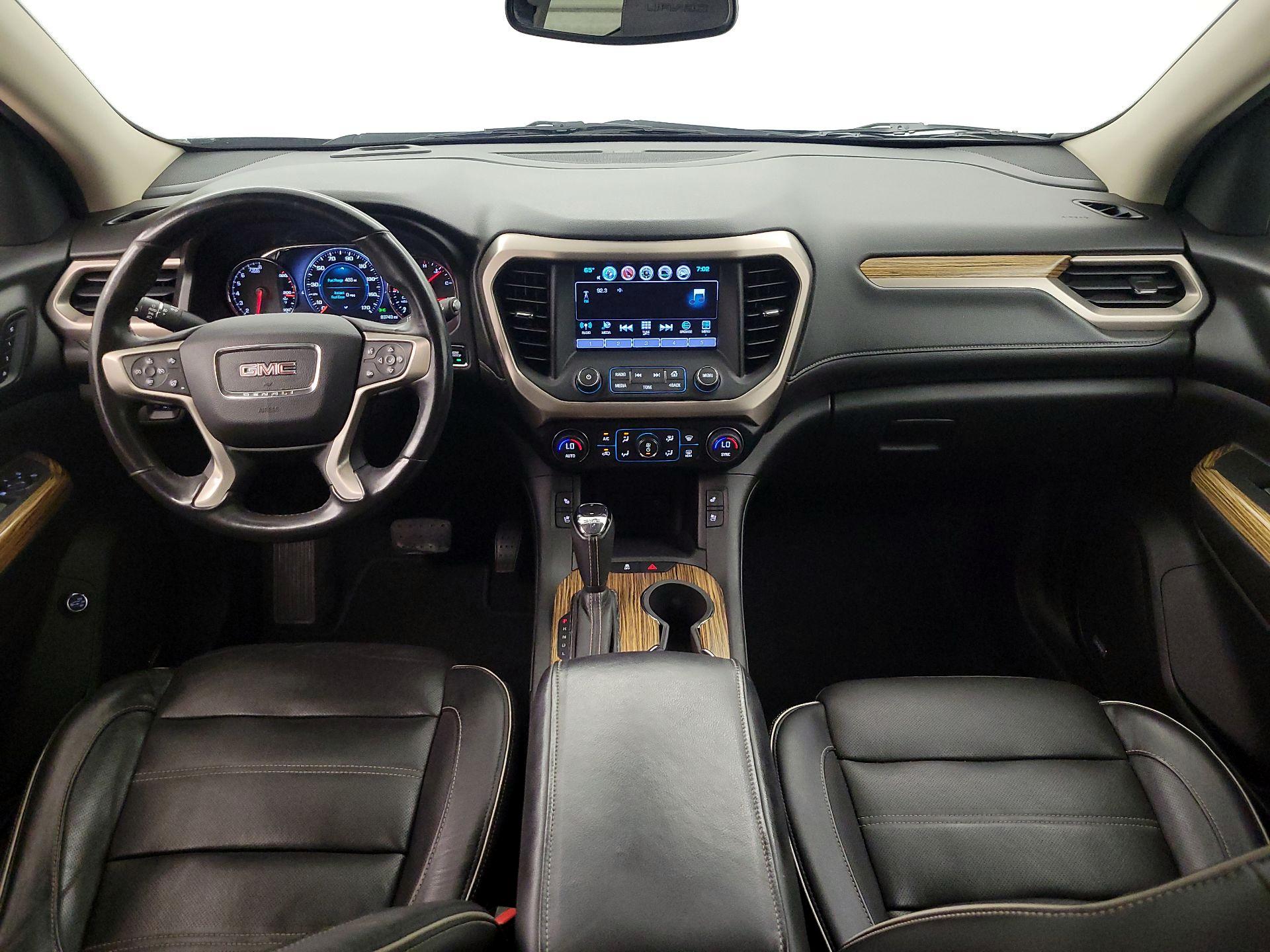 Thumbnail: 2017 GMC Acadia - 9