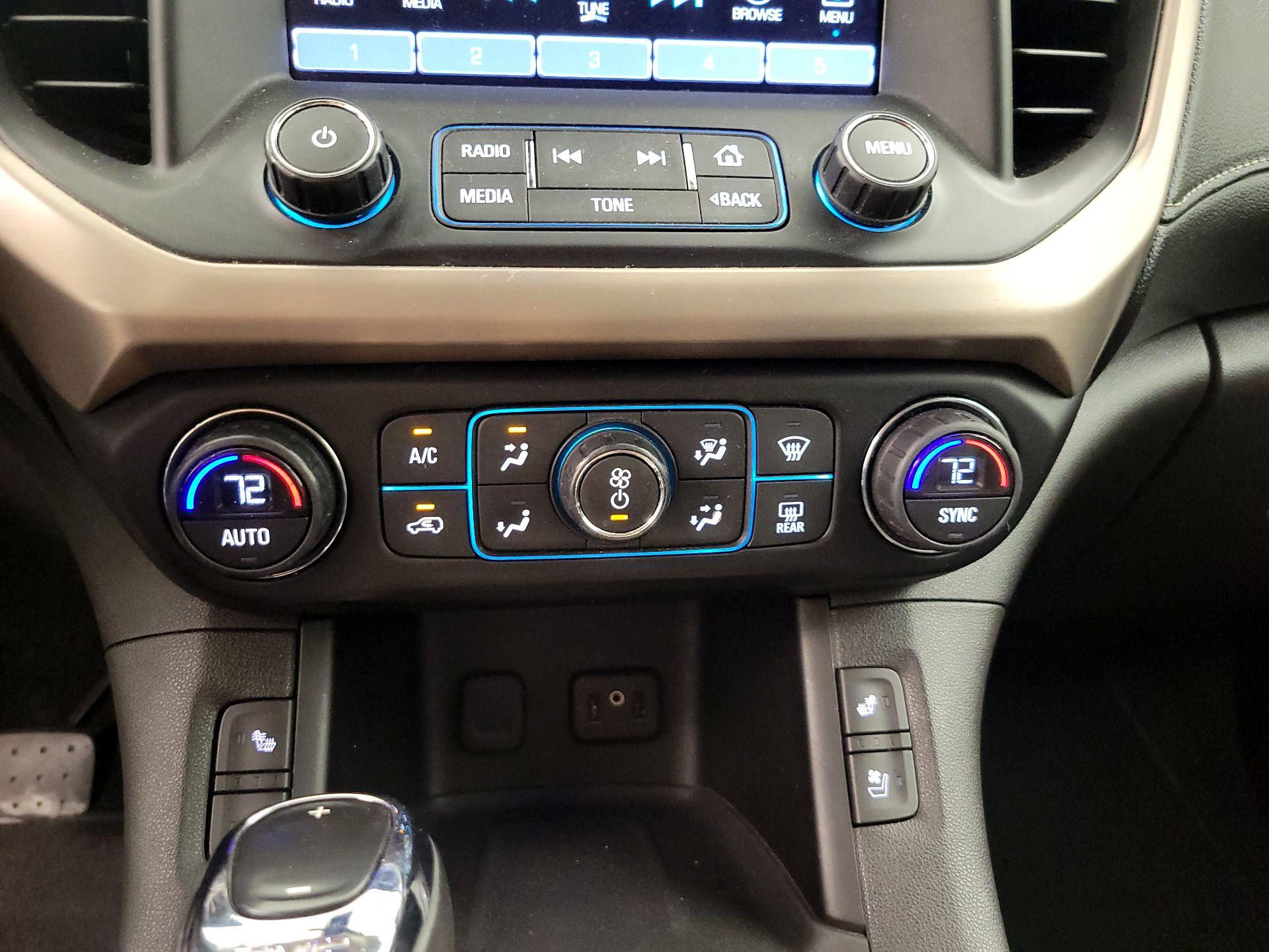 Thumbnail: 2017 GMC Acadia - 16