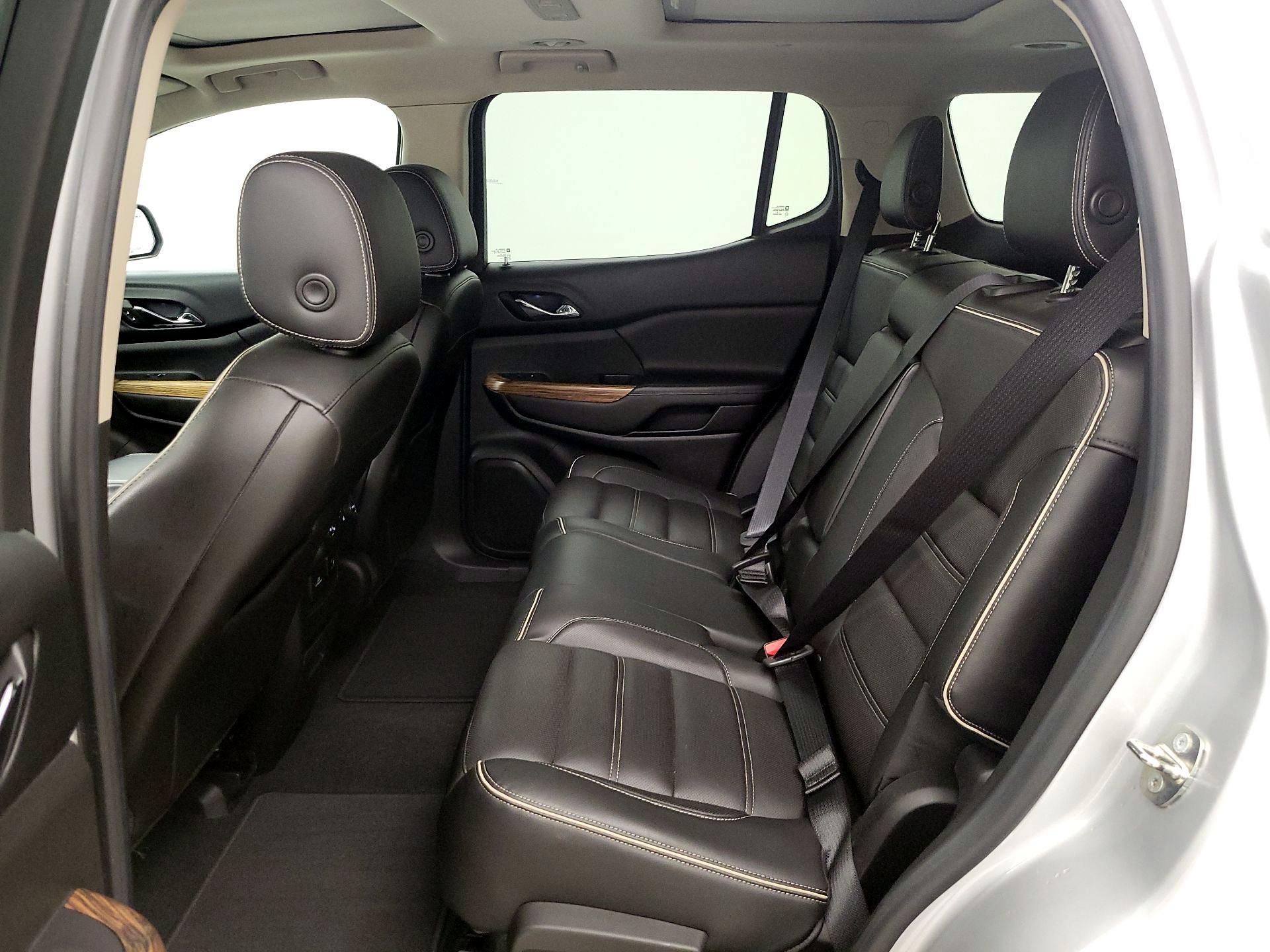 Thumbnail: 2017 GMC Acadia - 20