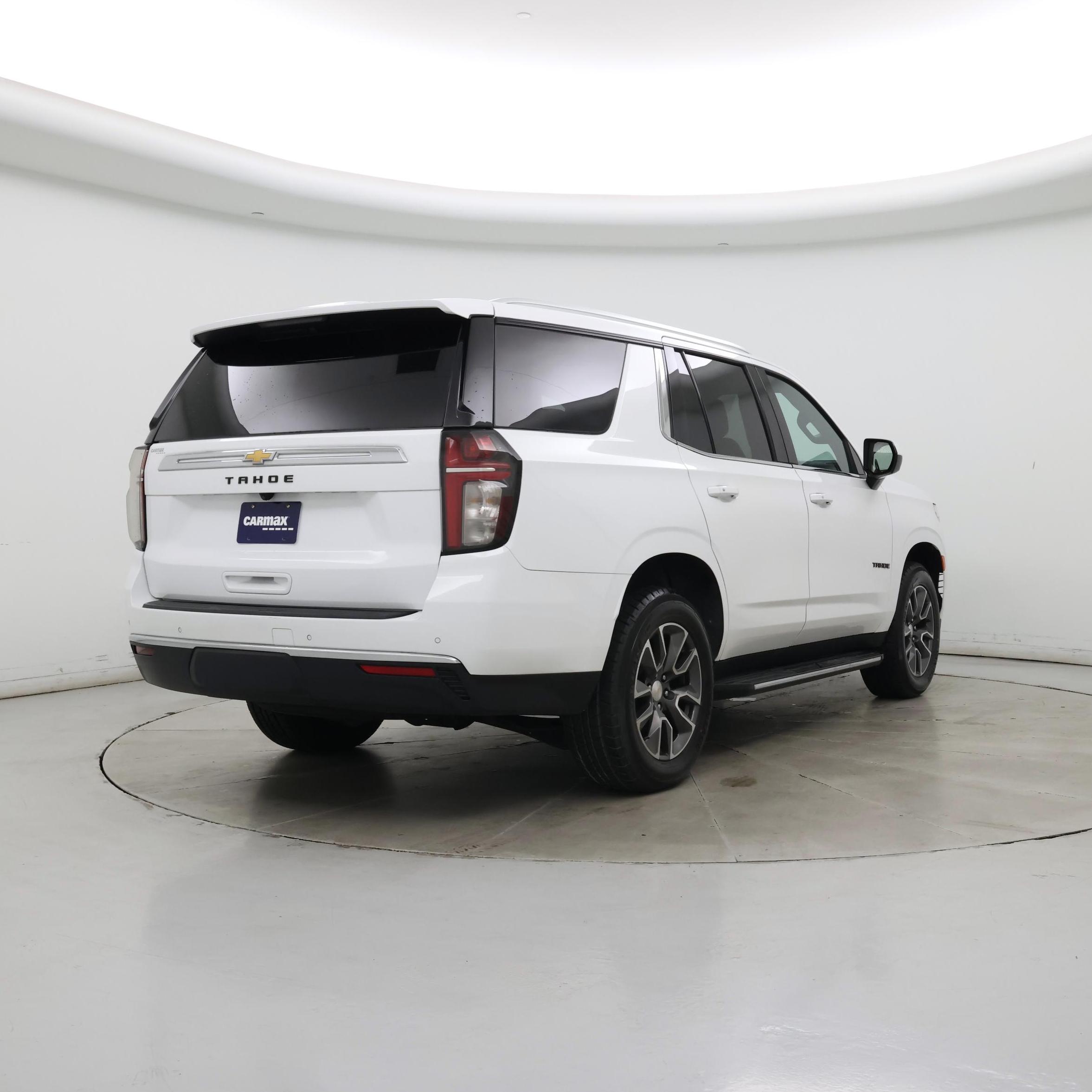 Thumbnail: 2022 Chevrolet Tahoe - 8