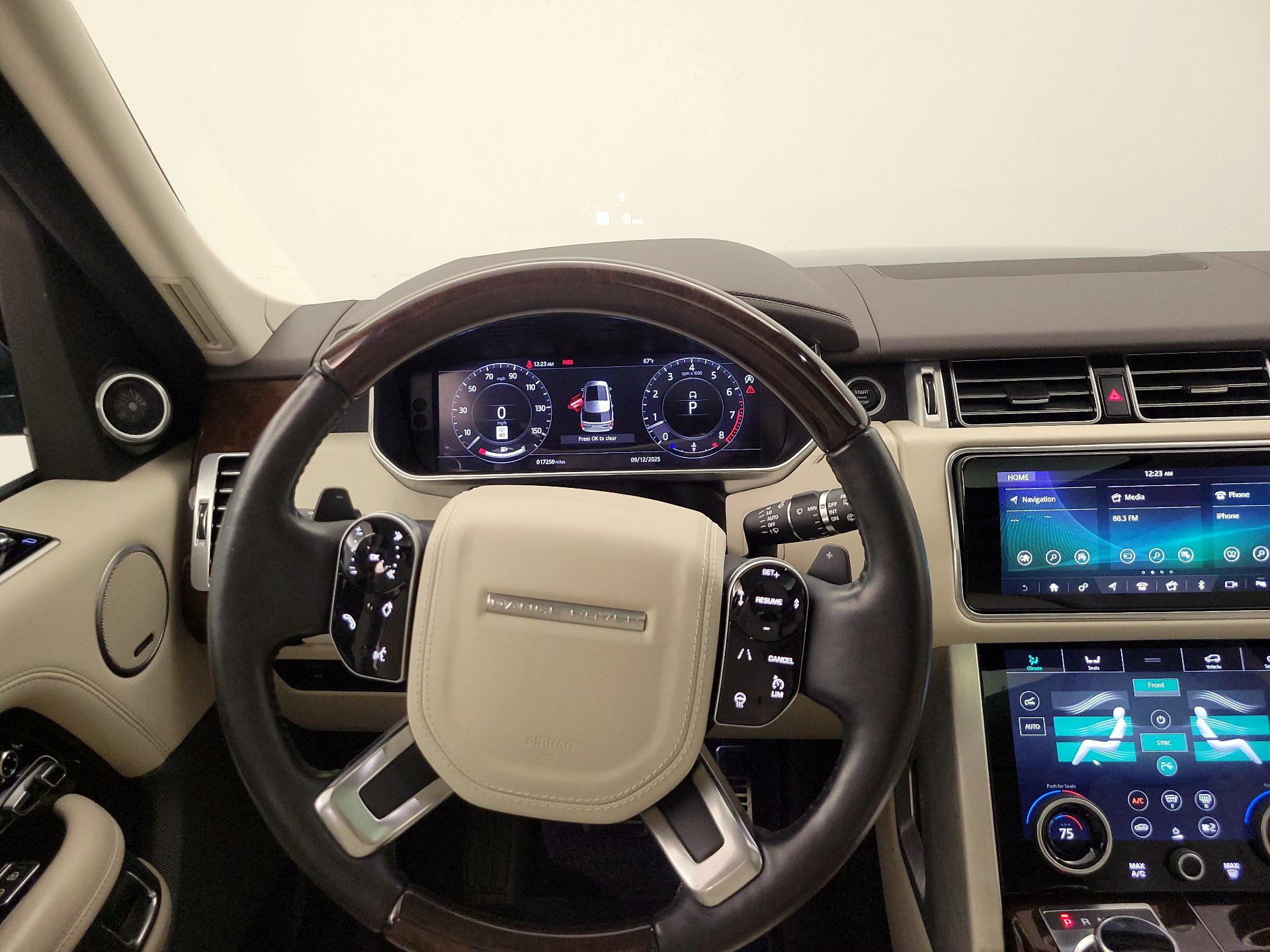 Thumbnail: 2021 Land Rover Range Rover - 10