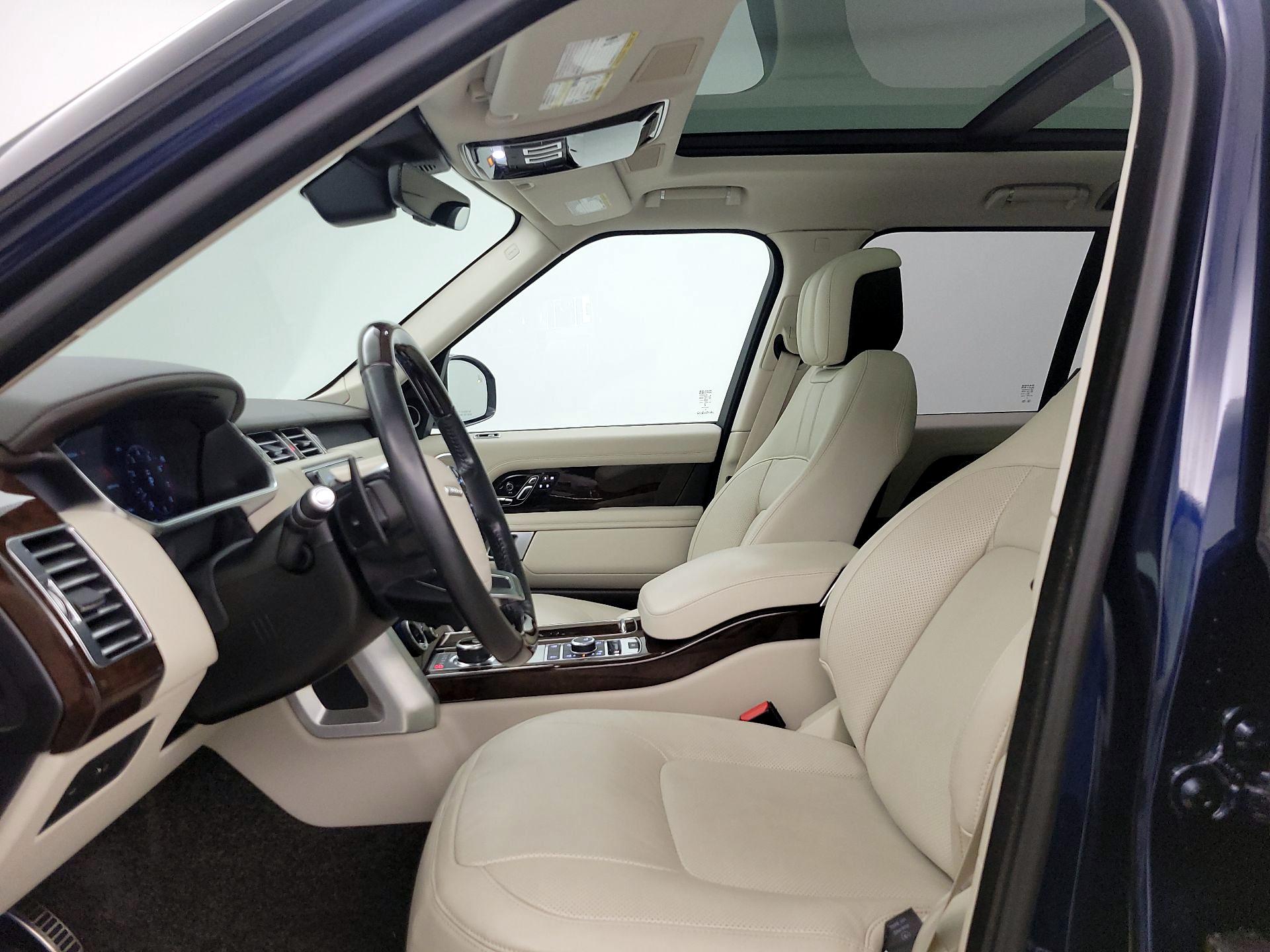 Thumbnail: 2021 Land Rover Range Rover - 19