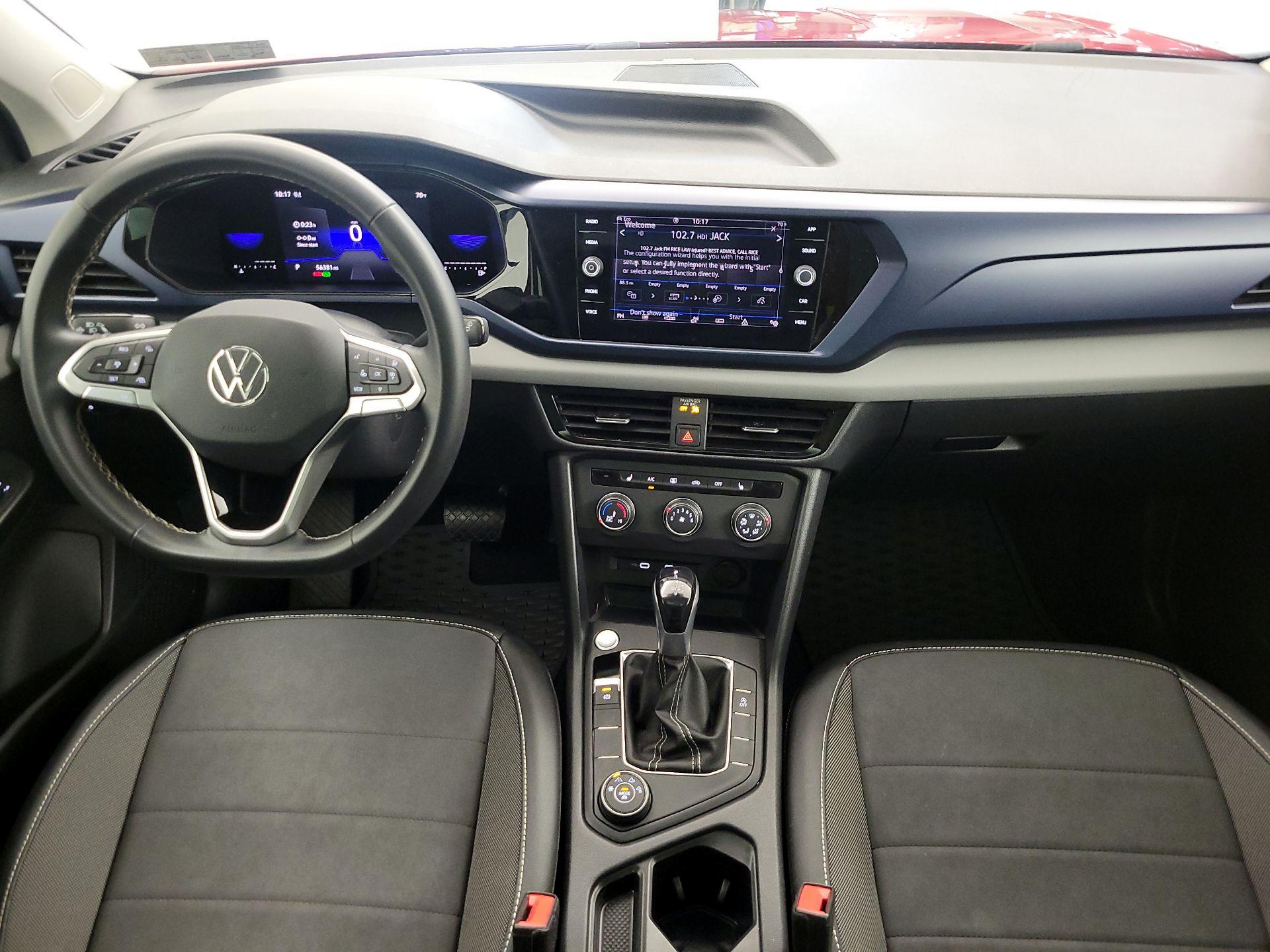 Thumbnail: 2022 Volkswagen Taos - 9