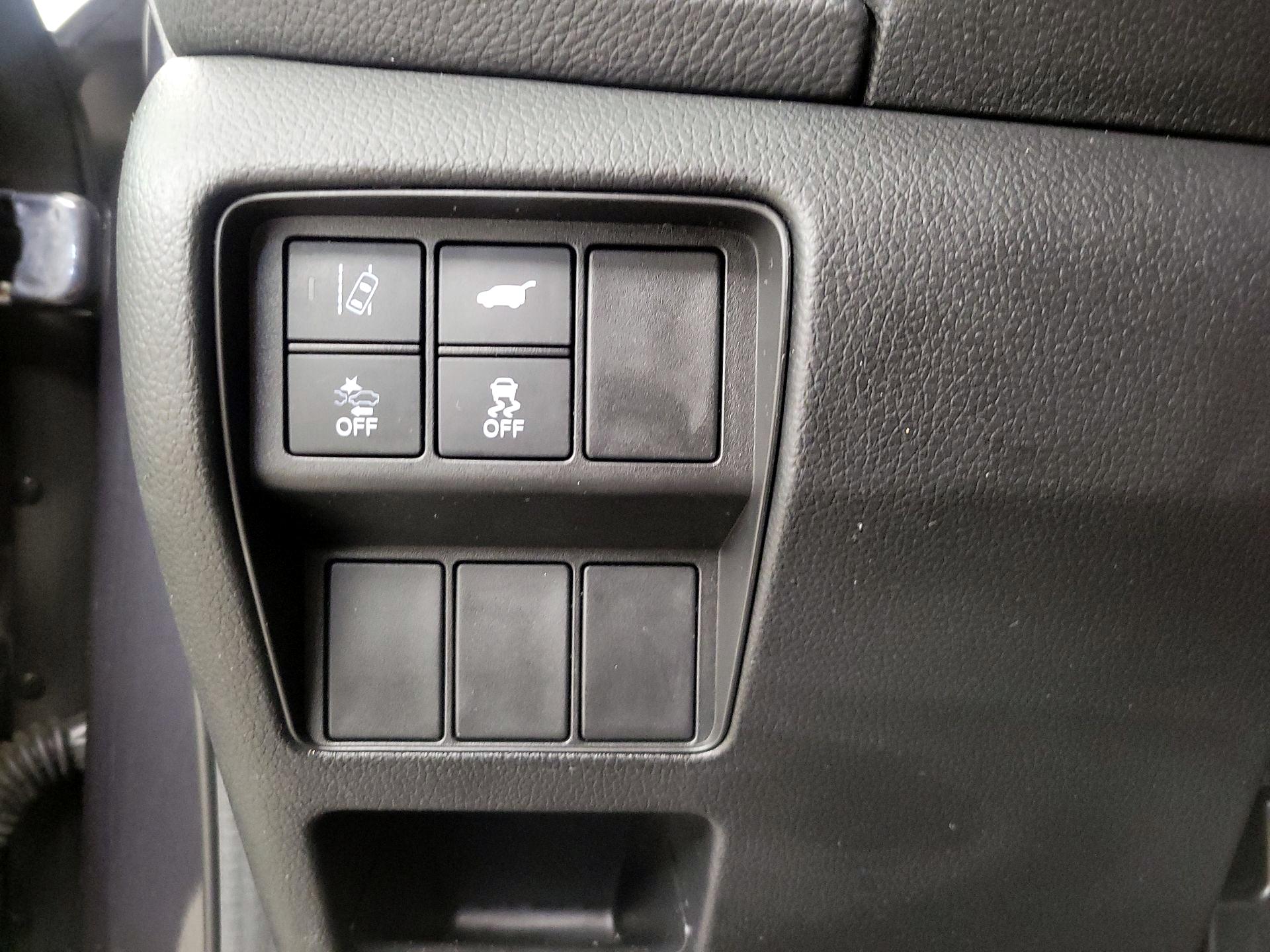 Thumbnail: 2018 Honda CR-V - 13