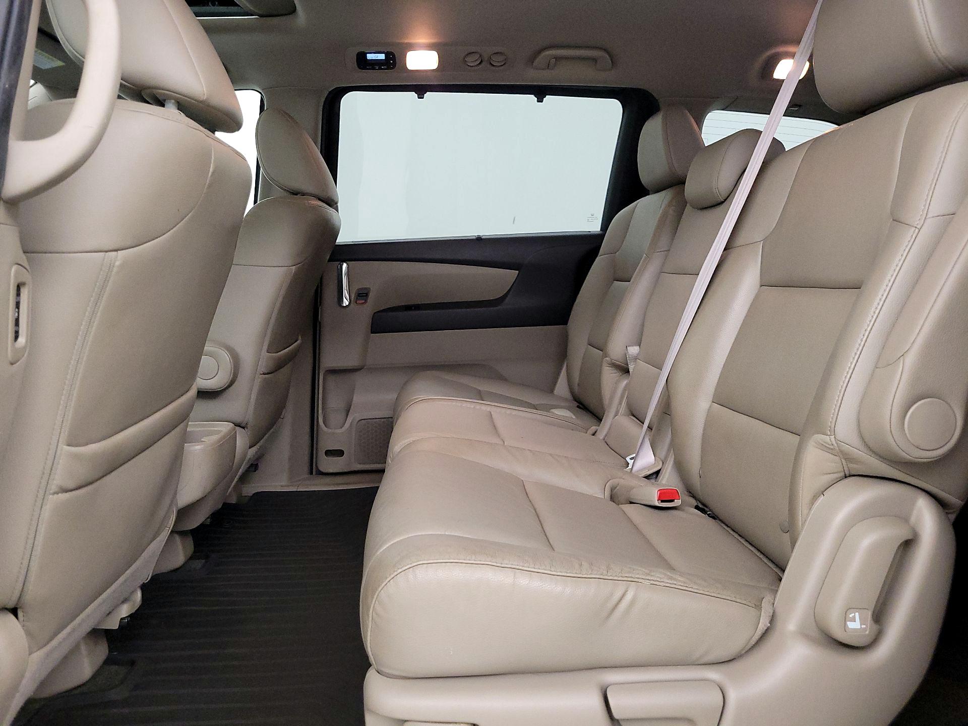 Thumbnail: 2015 Honda Odyssey - 20