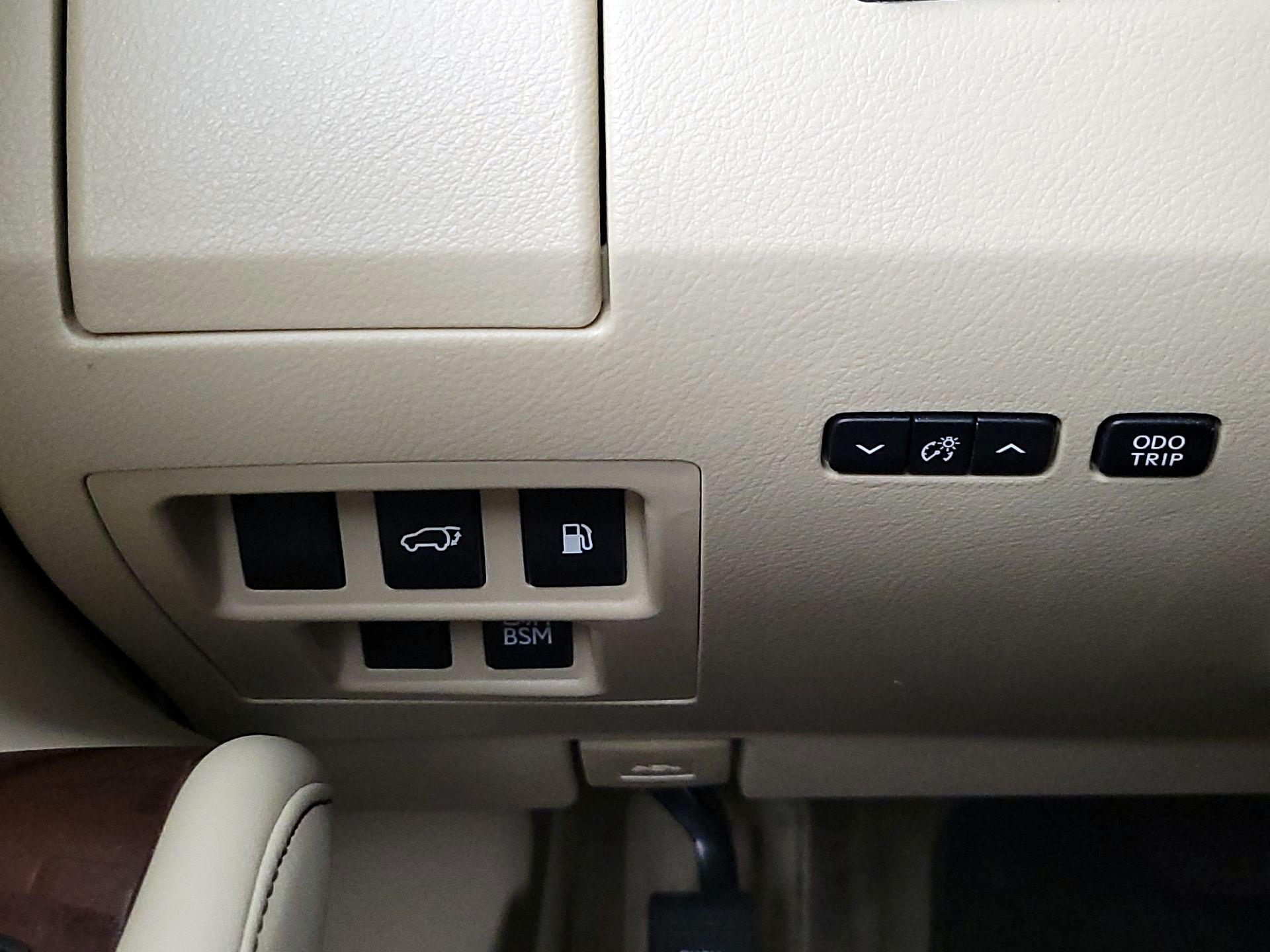 Thumbnail: 2015 Lexus RX - 13