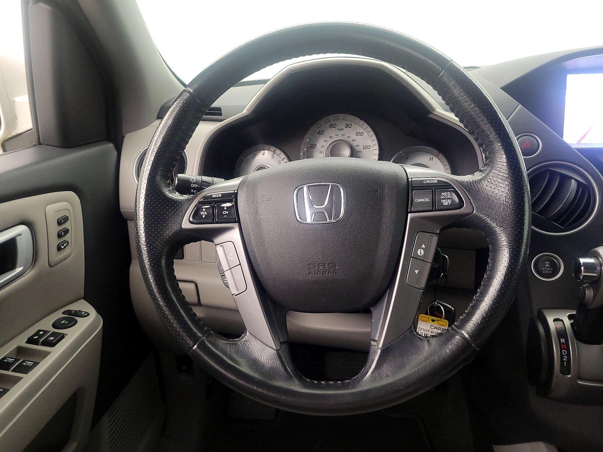 Thumbnail: 2014 Honda Pilot - 10