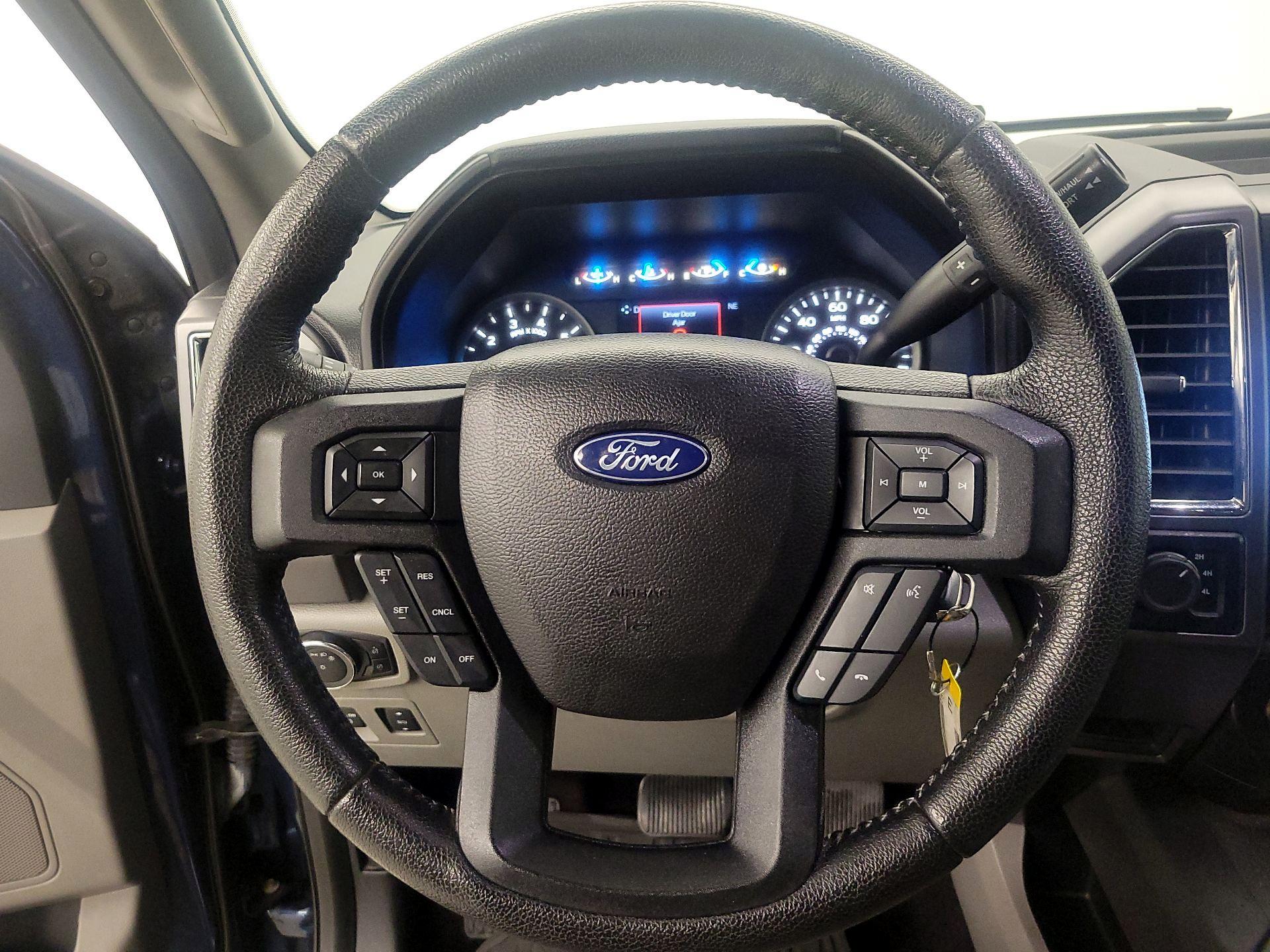 Thumbnail: 2016 Ford F-150 - 10