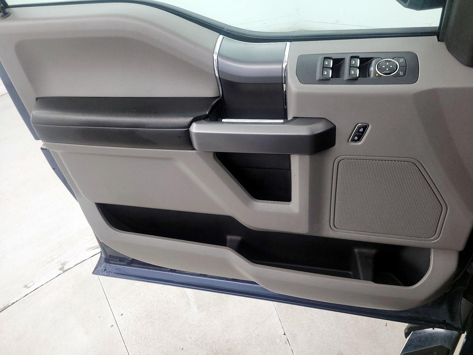 Thumbnail: 2016 Ford F-150 - 12