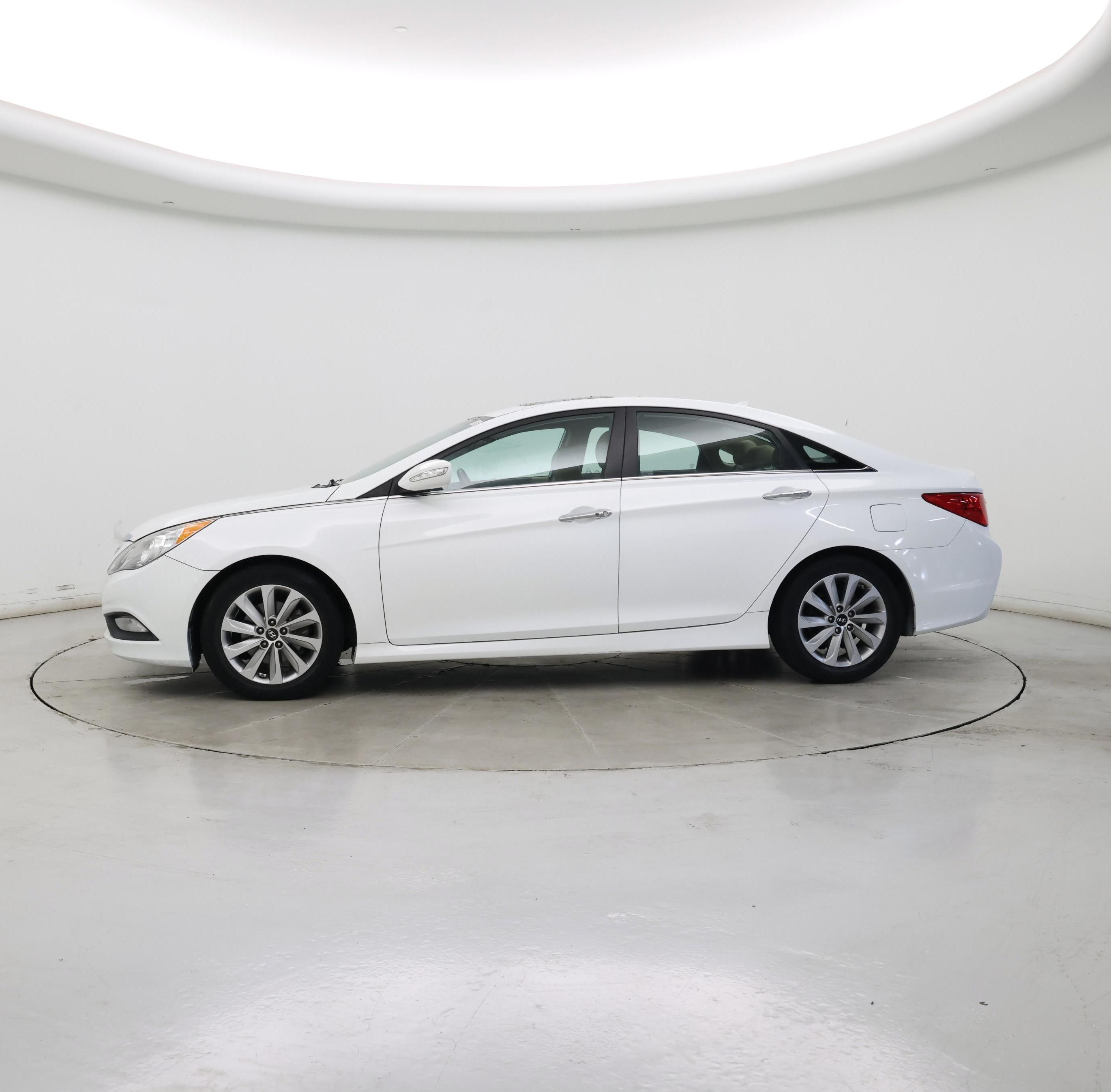 Thumbnail: 2014 Hyundai Sonata - 3